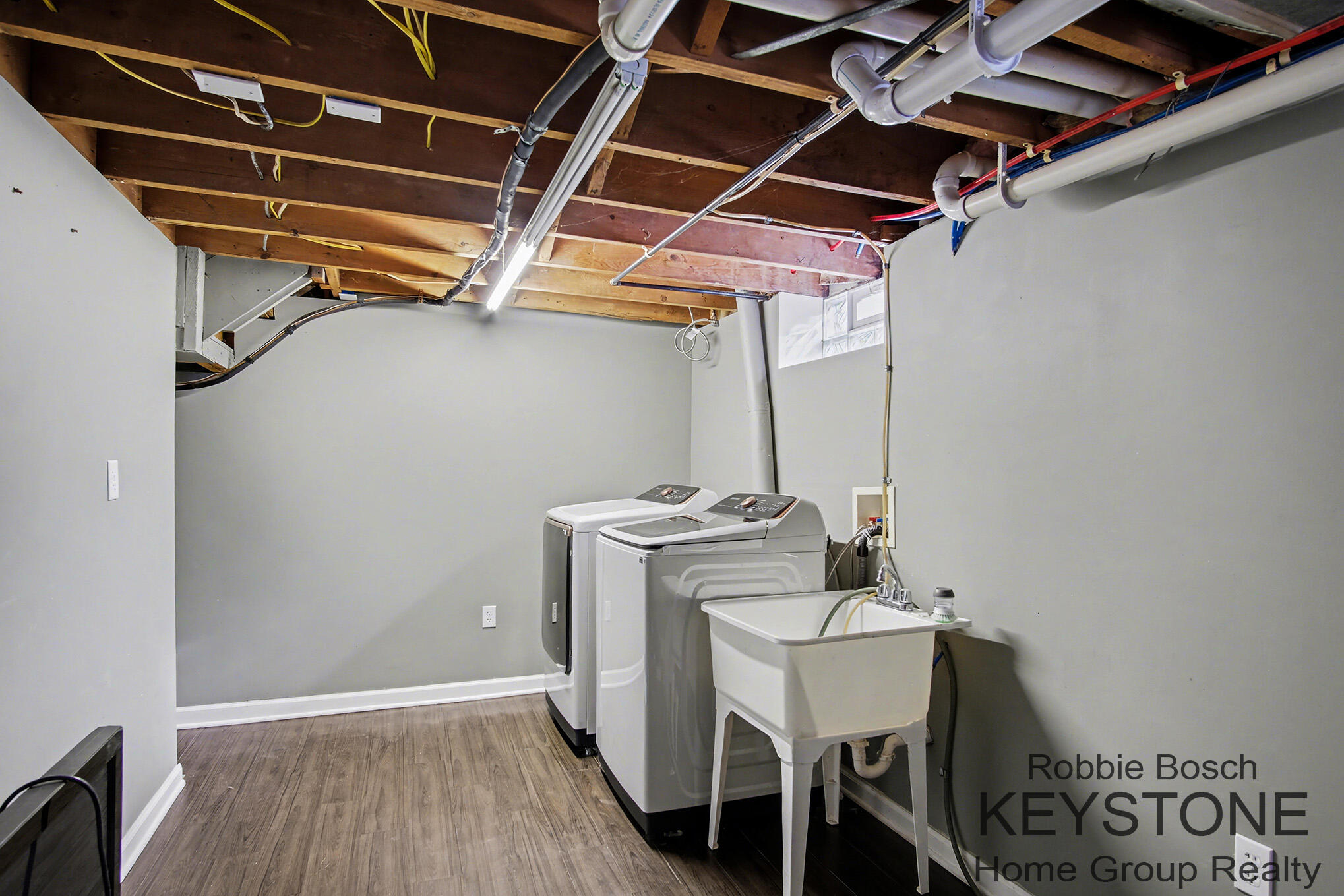 1321 Ballard Street SE Grand Rapids MI 49507