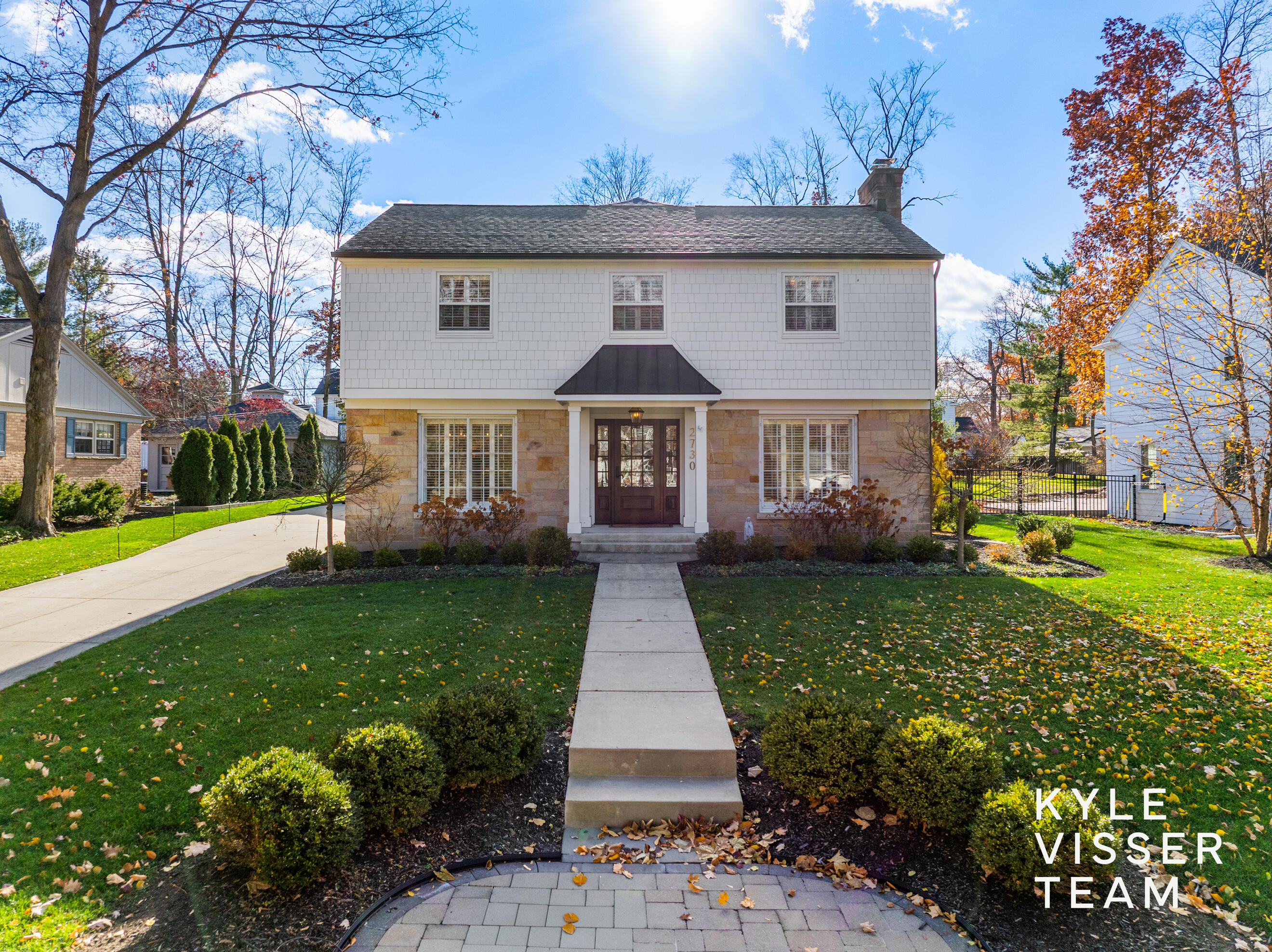 Grand Rapids MI, 2730 Oakwood Drive SE