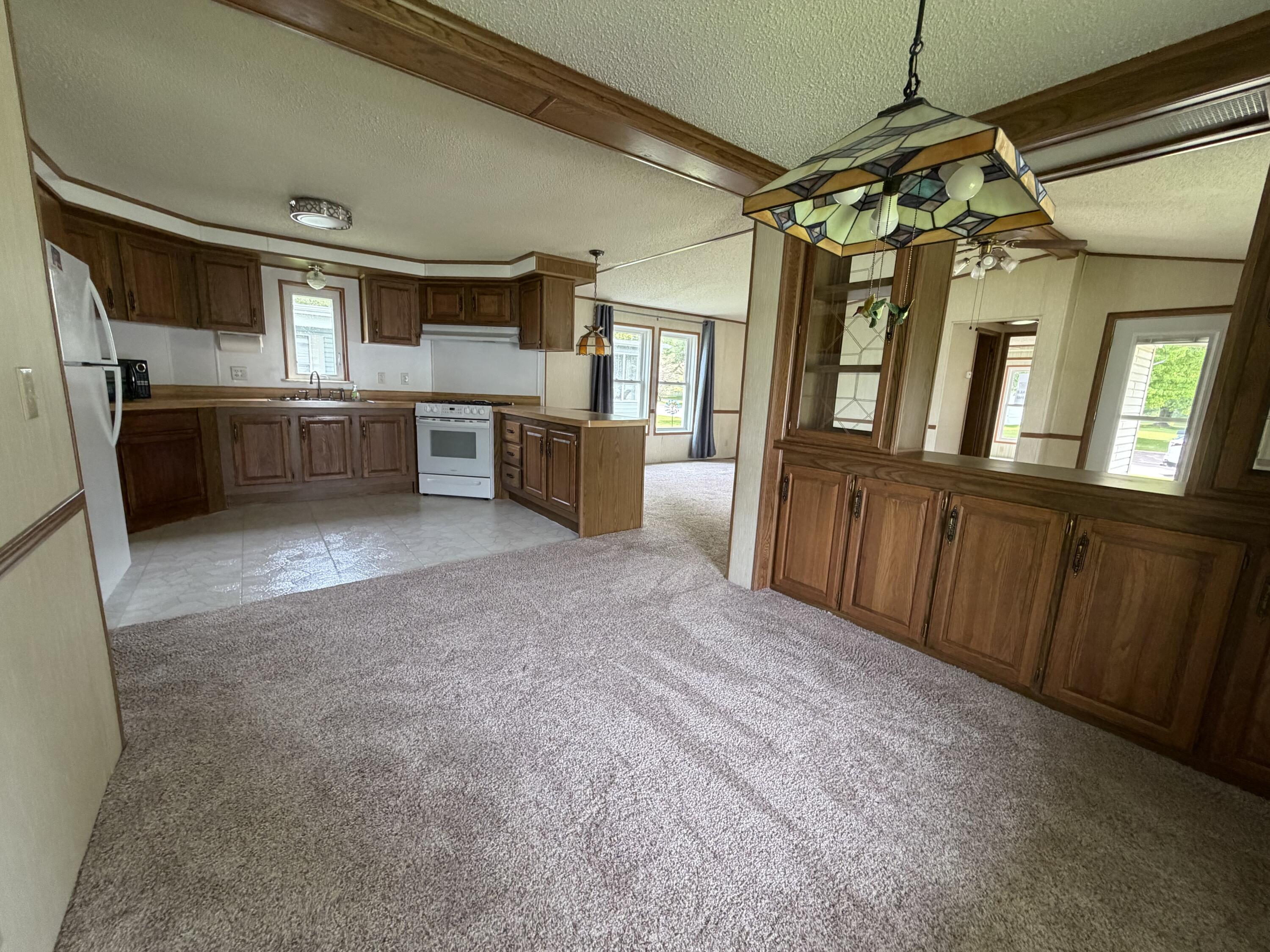 3110 Old Farm Road Kalamazoo MI 49004