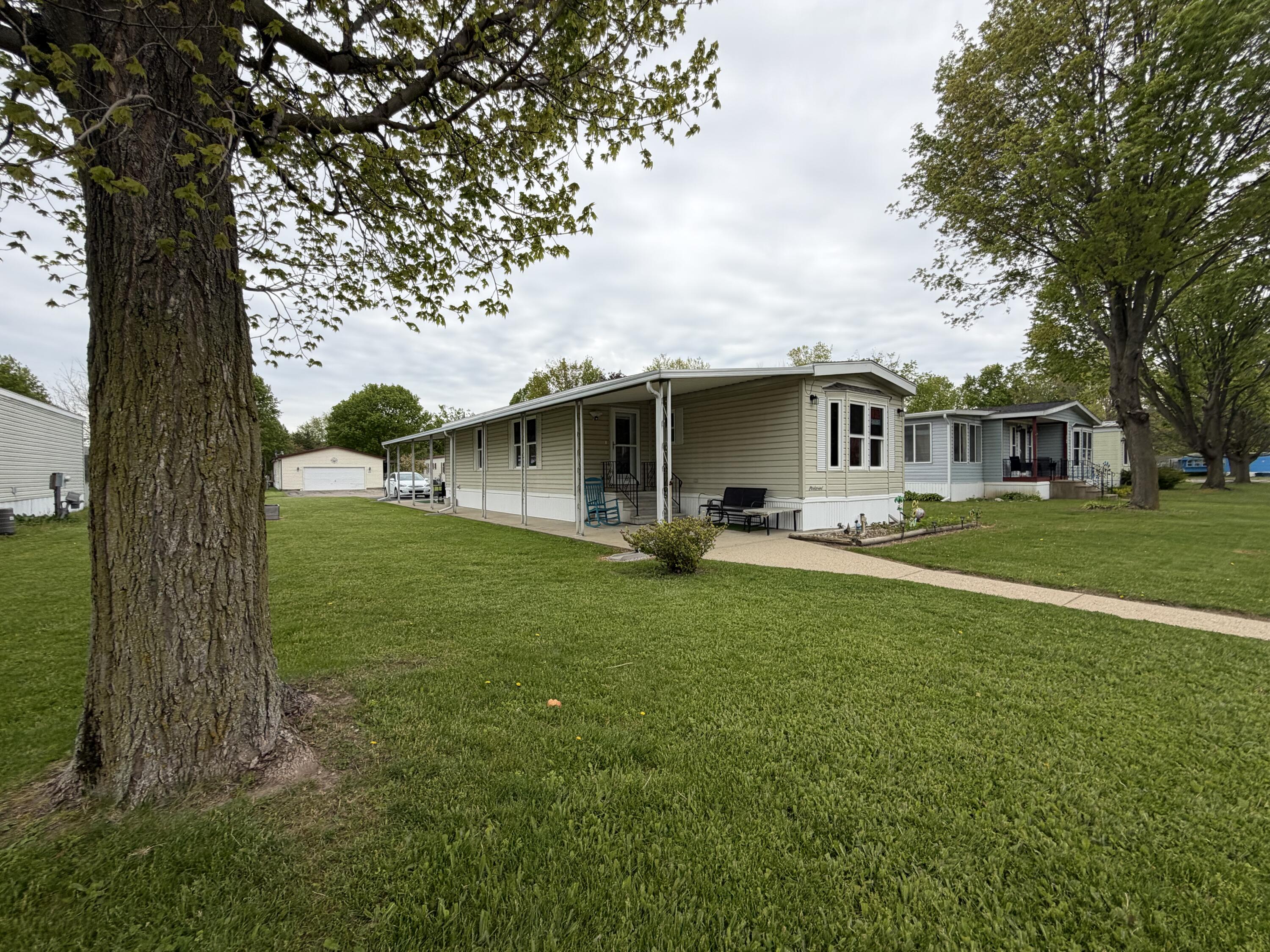 3110 Old Farm Road Kalamazoo MI 49004