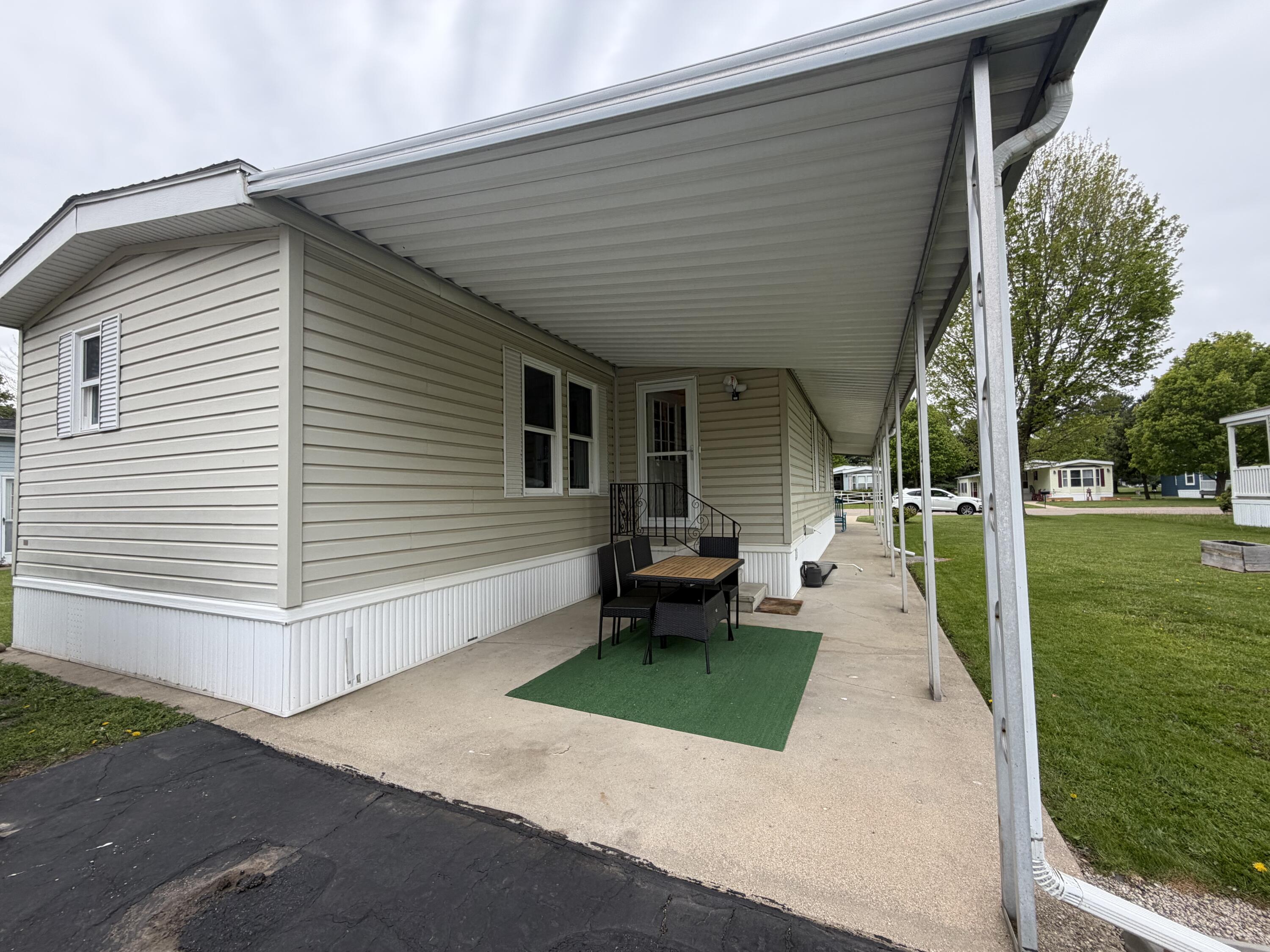 3110 Old Farm Road Kalamazoo MI 49004