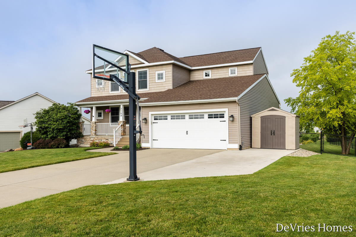 7769 Berrybrook Court SE Byron Center MI 49315