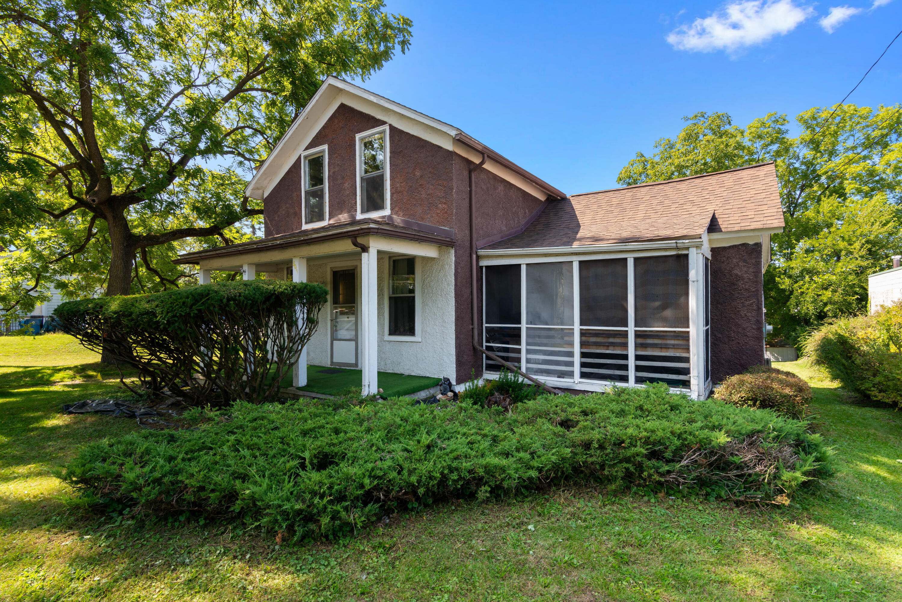 Kalamazoo MI, 3011 Riverview Drive