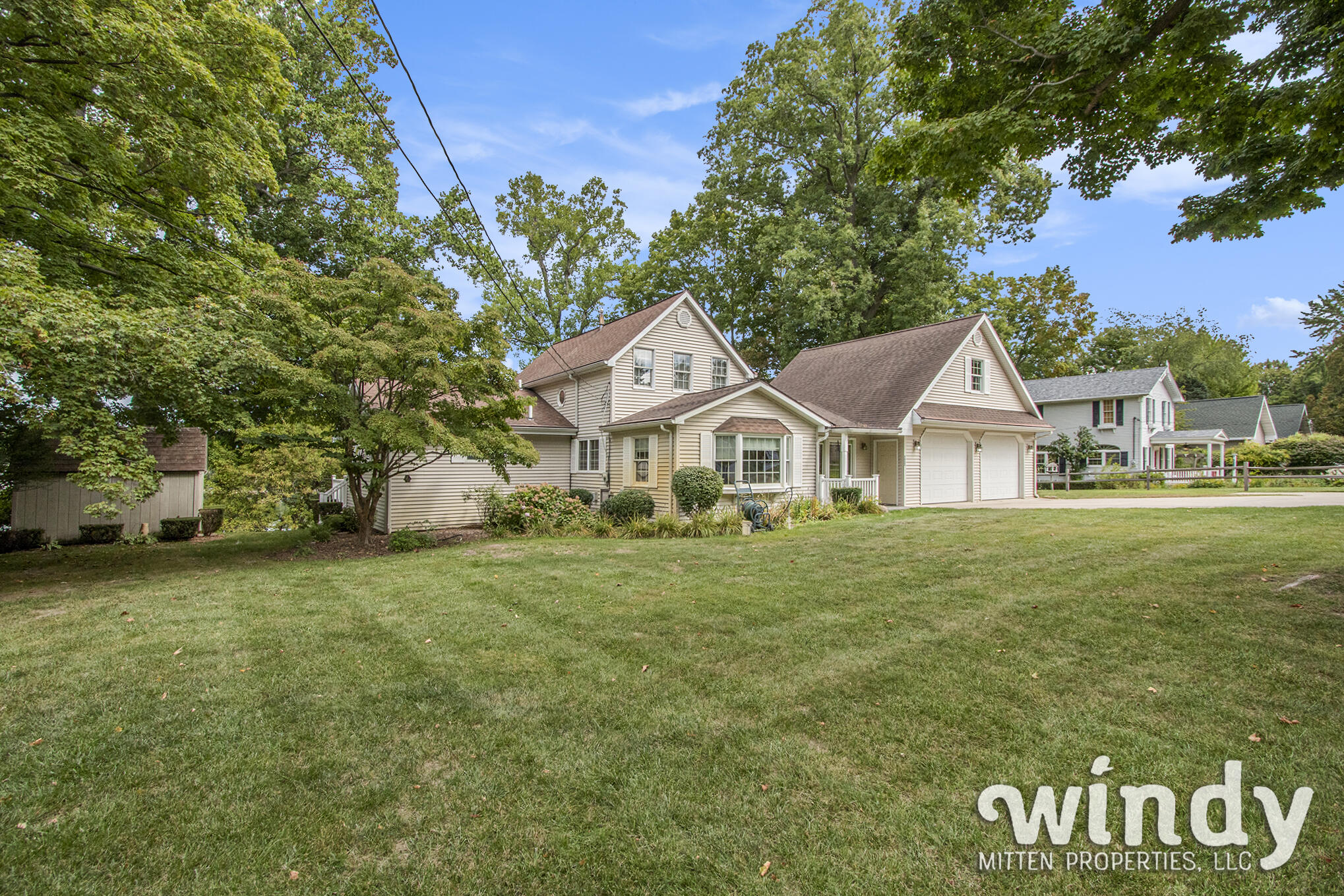 7927 Lakewood Drive Coloma MI 49038