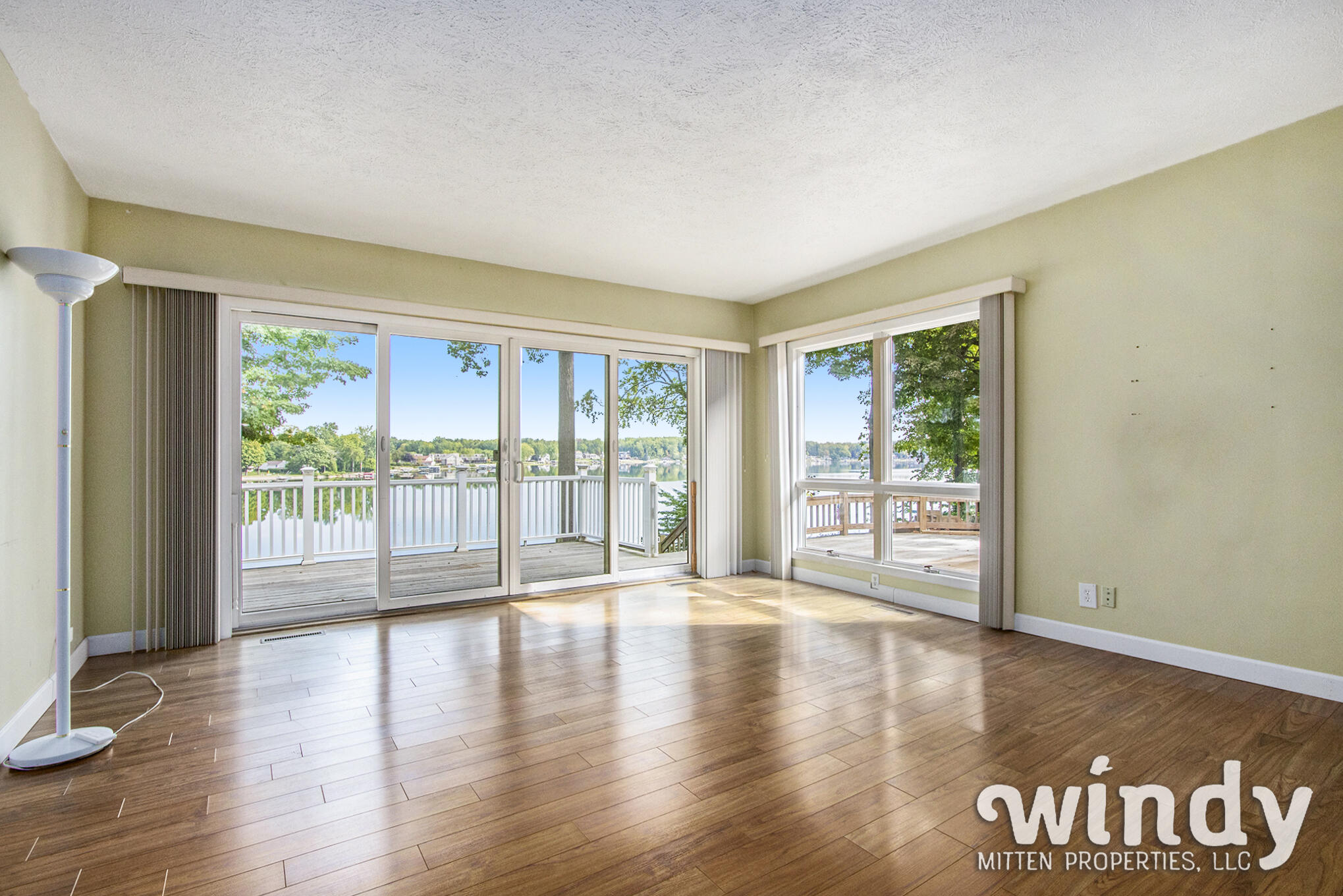 7927 Lakewood Drive Coloma MI 49038
