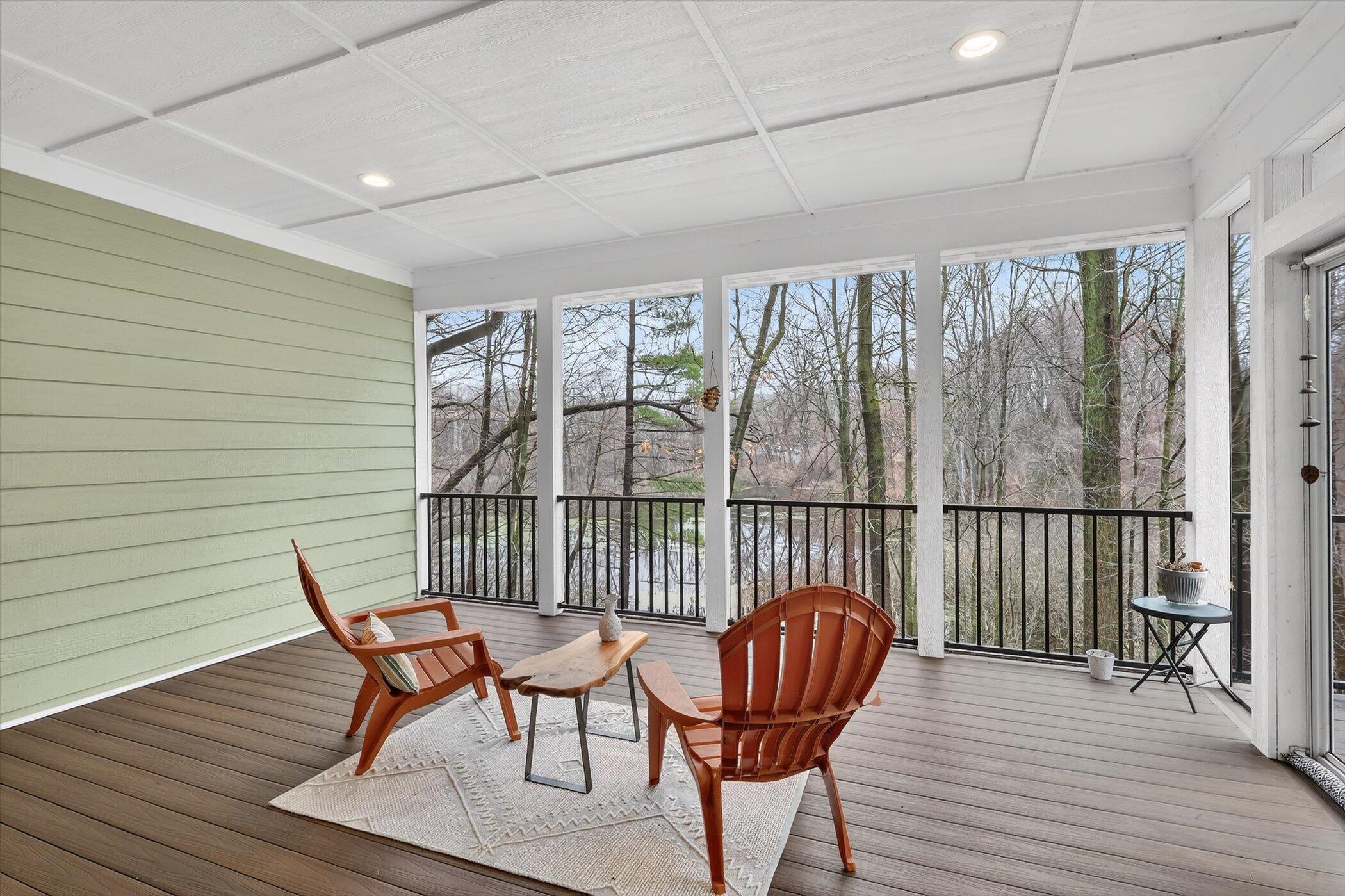 2214 Shelter Pointe Drive Kalamazoo MI 49008