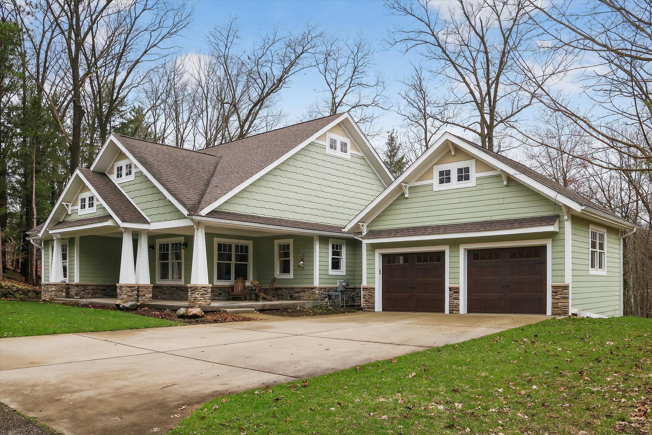 2214 Shelter Pointe Drive Kalamazoo MI 49008