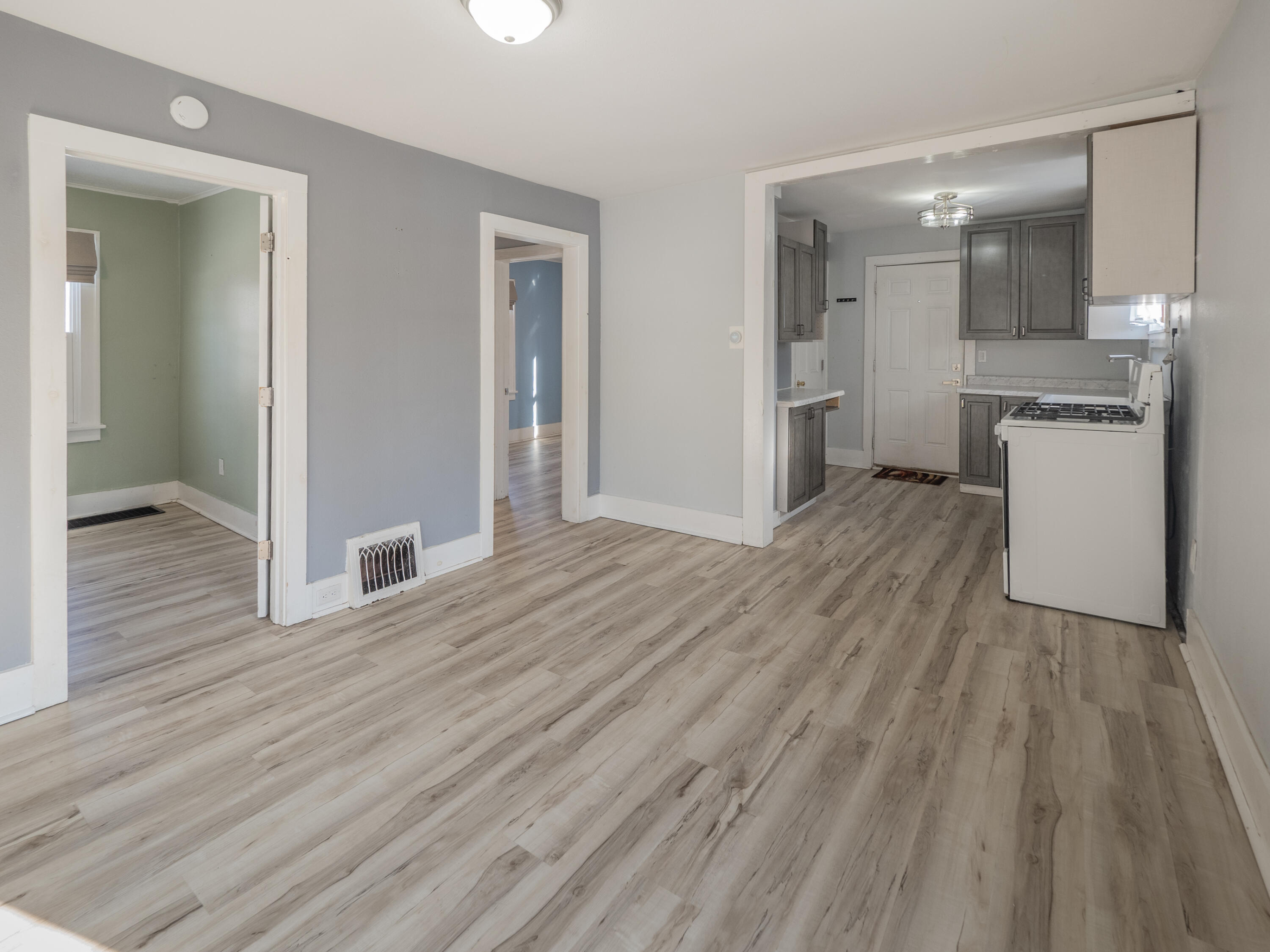 1910 N Rose Street Kalamazoo MI 49007