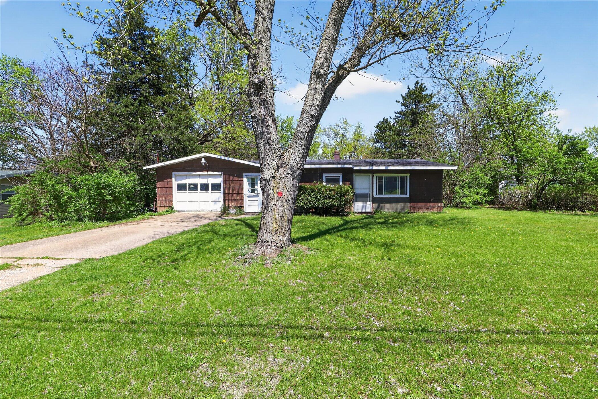 1333 Florence Avenue Niles MI 49120
