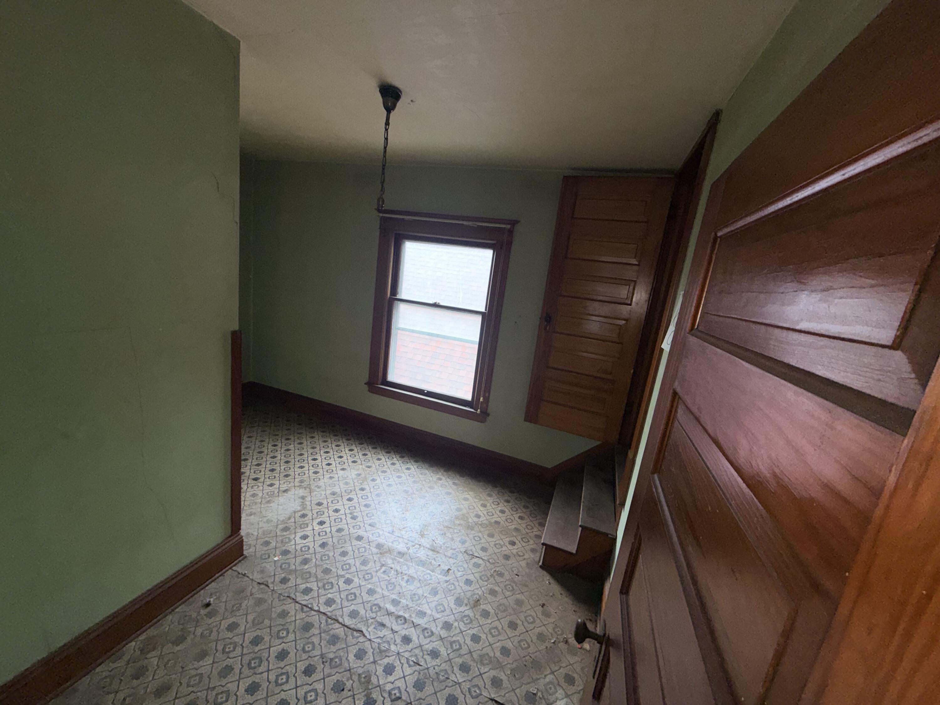 655 Dolbee Avenue SE Grand Rapids MI 49506