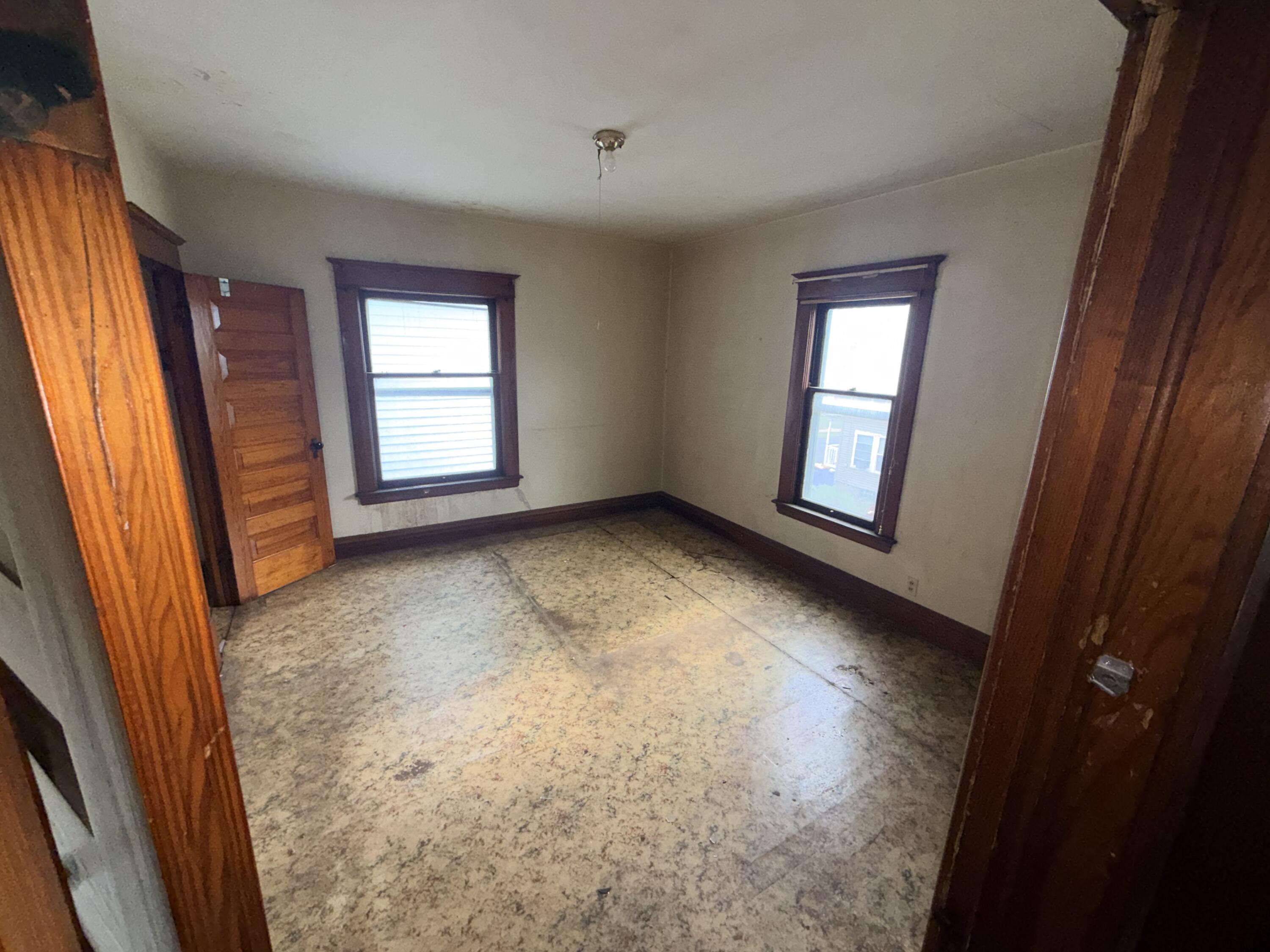 655 Dolbee Avenue SE Grand Rapids MI 49506