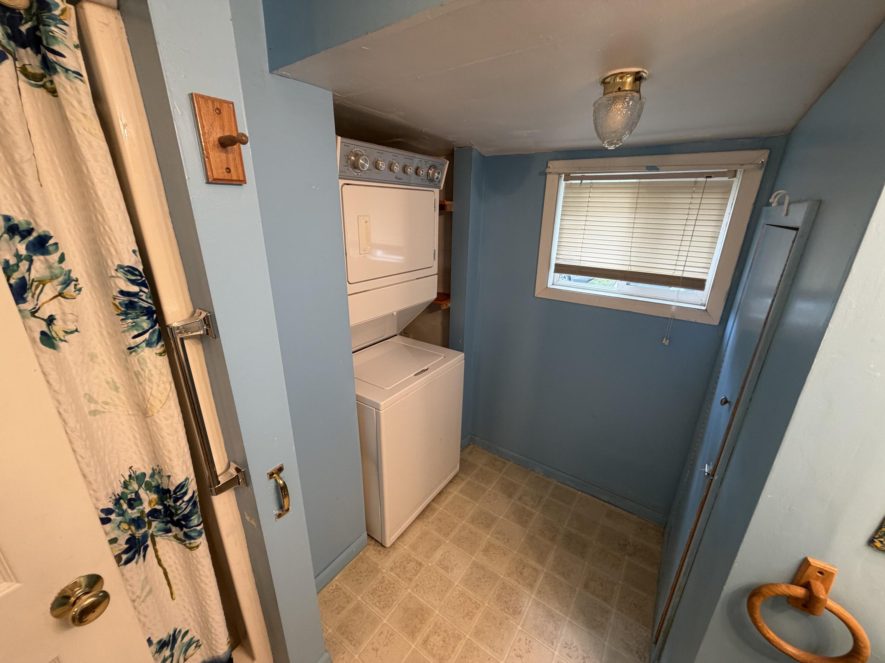 3064 Effie Place NE Grand Rapids MI 49505