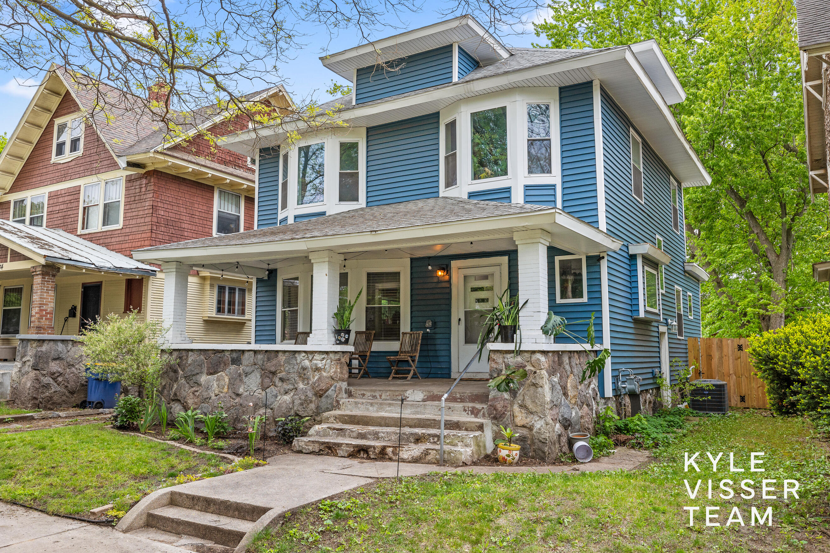 1240 Bemis Street SE Grand Rapids MI 49506