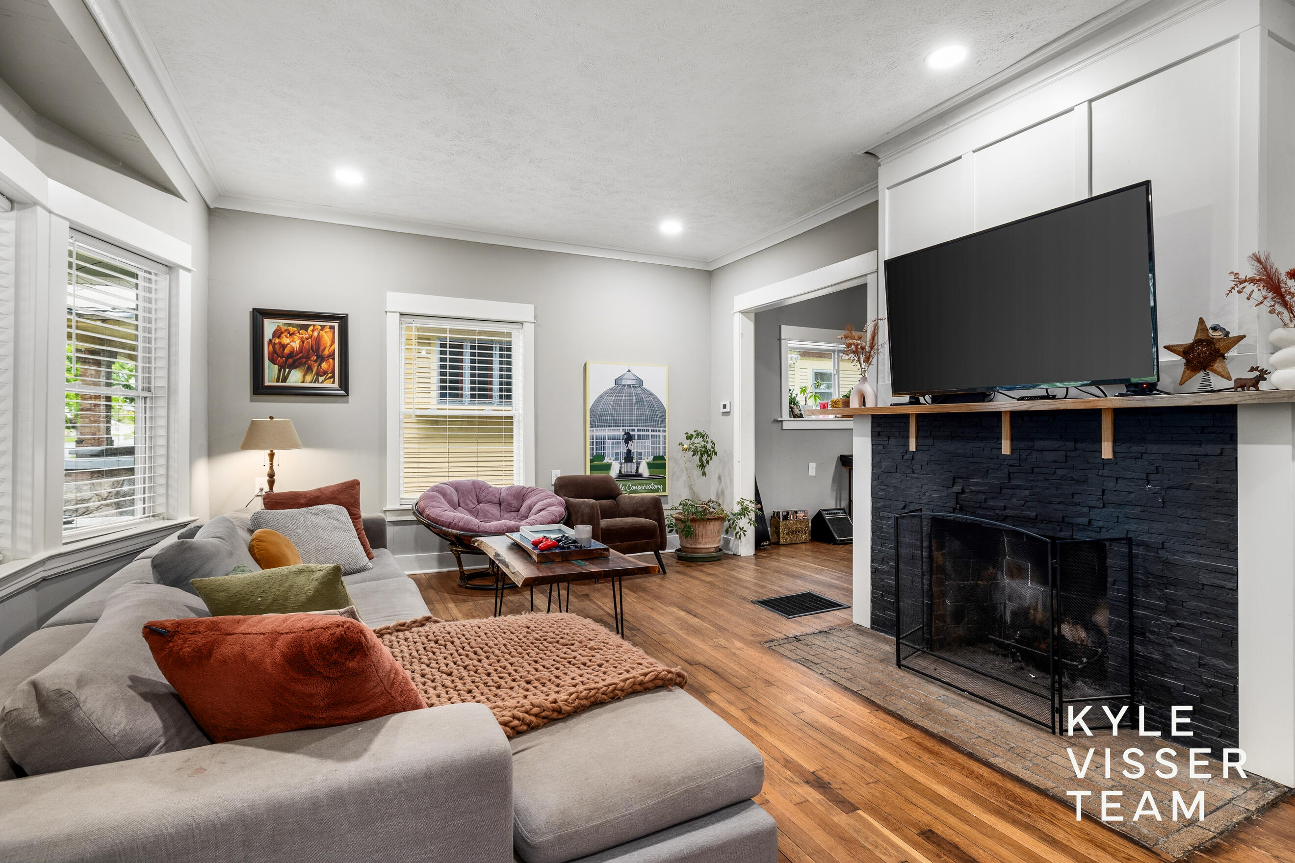 1240 Bemis Street SE Grand Rapids MI 49506