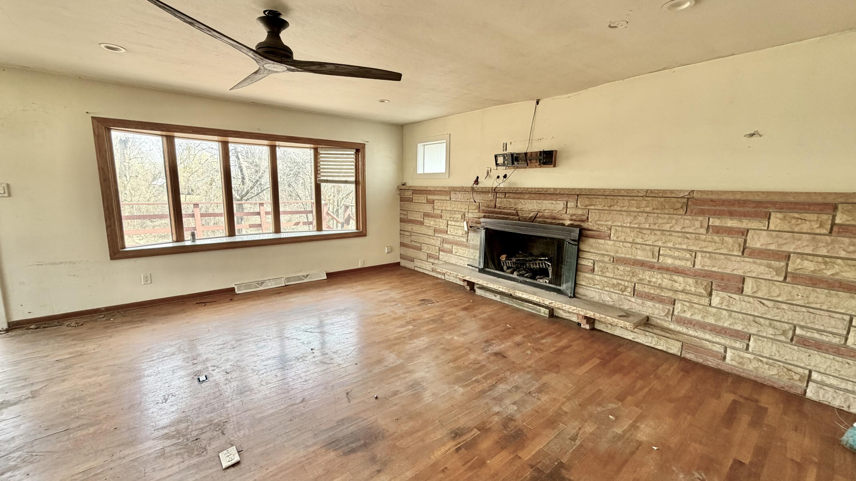 1565 N Teakwood Drive Stevensville MI 49127