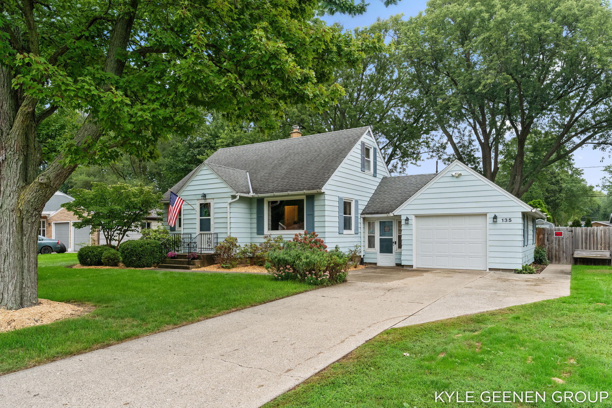 135 Grandview Avenue Holland MI 49423
