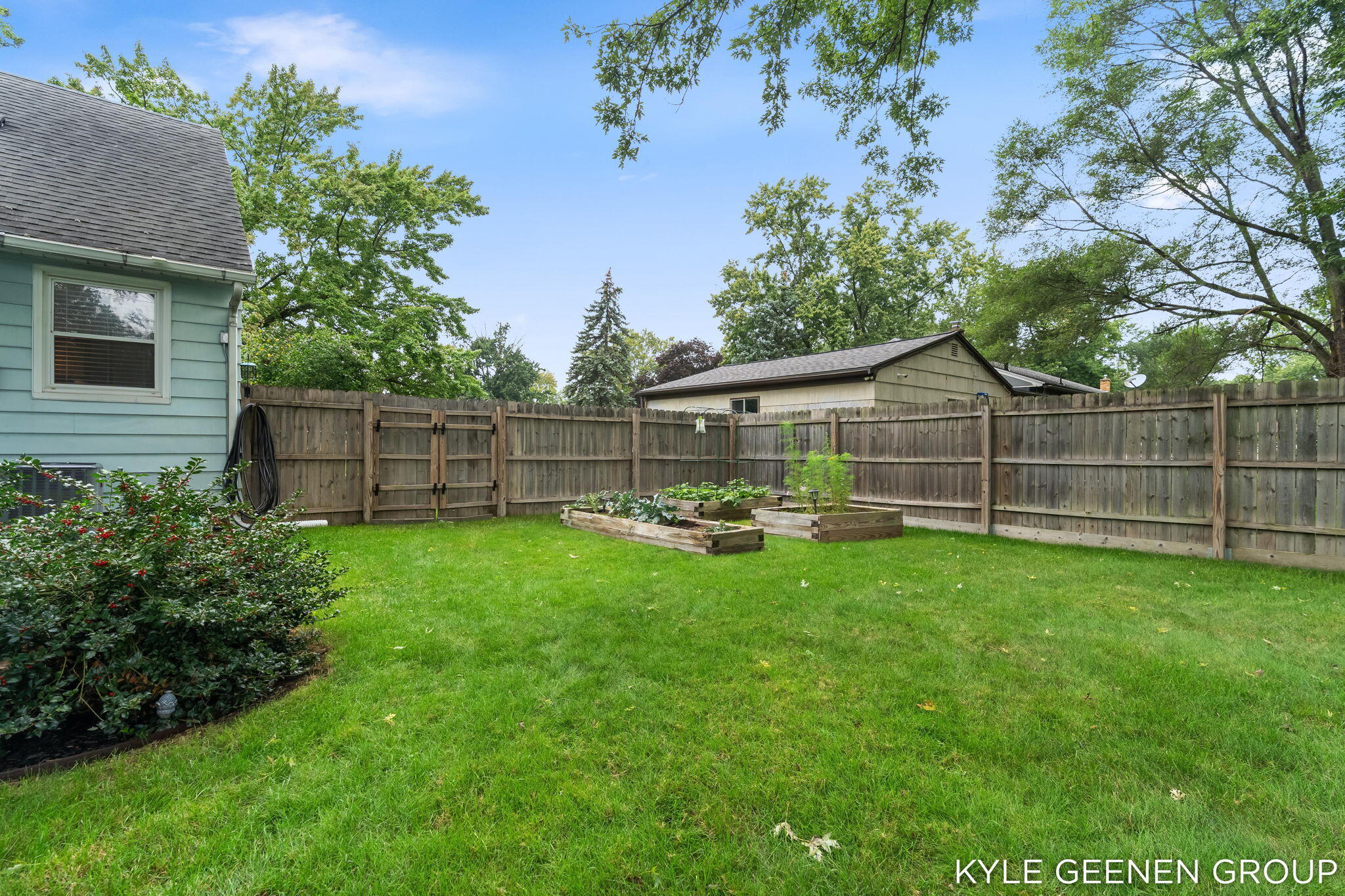 135 Grandview Avenue Holland MI 49423