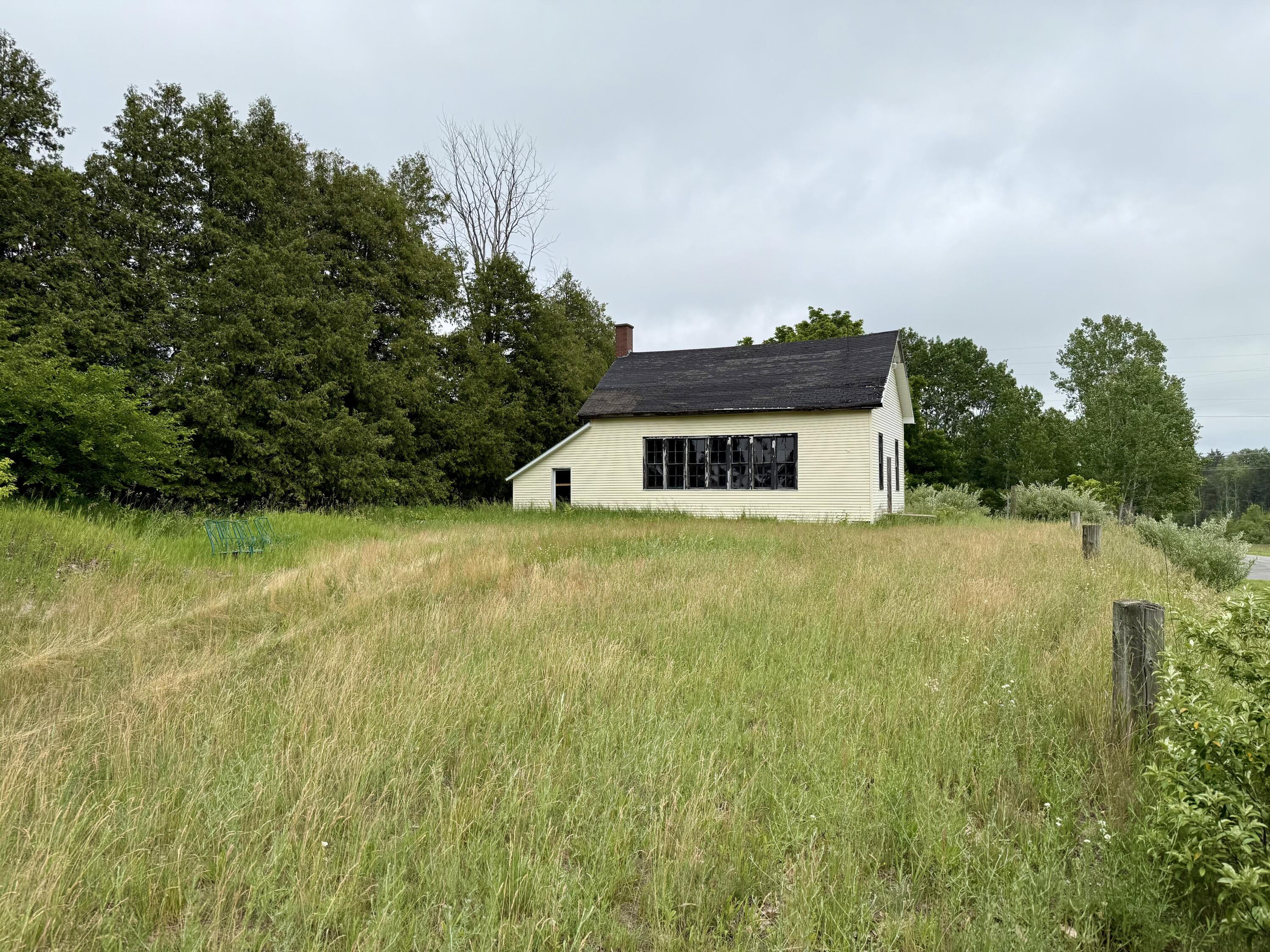 4016 W Conrad Road Ludington MI 49431