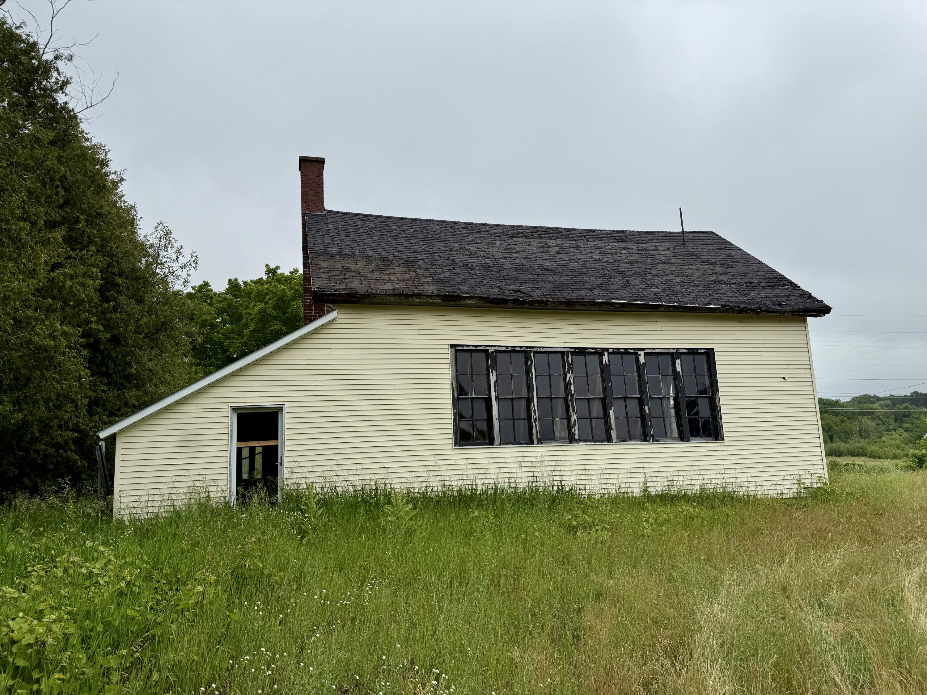 4016 W Conrad Road Ludington MI 49431