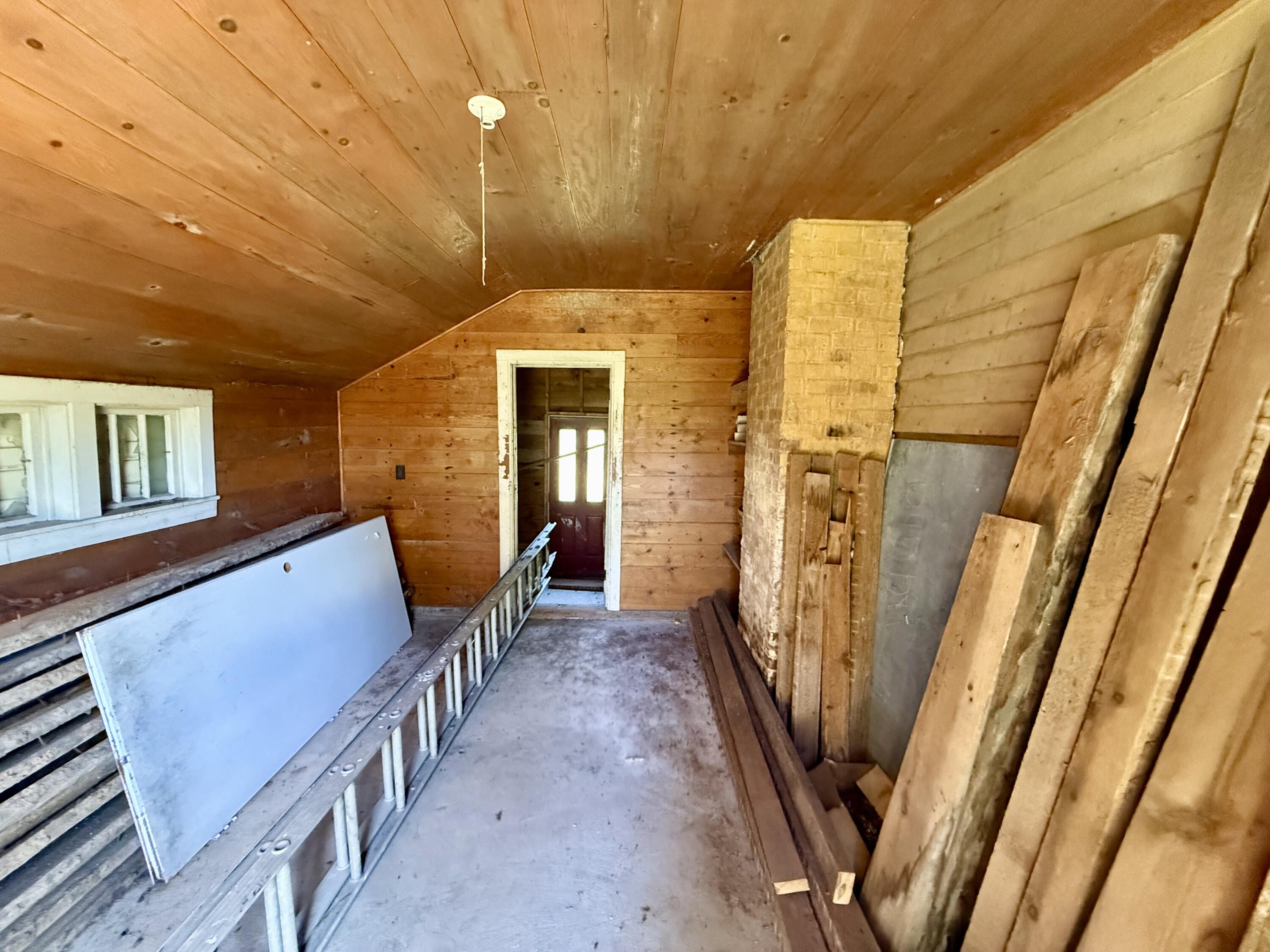 4016 W Conrad Road Ludington MI 49431