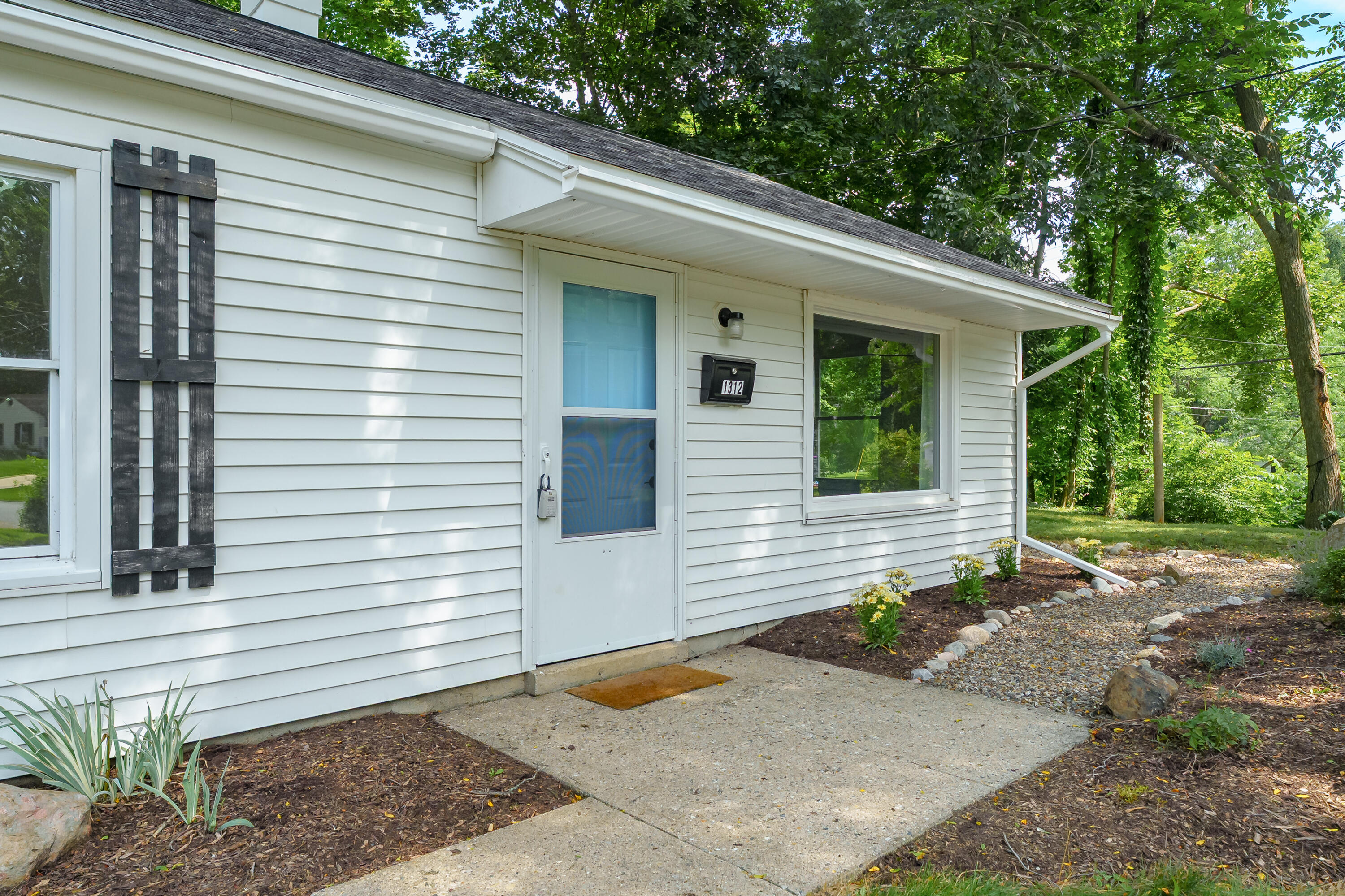 1312 Climax Avenue Kalamazoo MI 49006