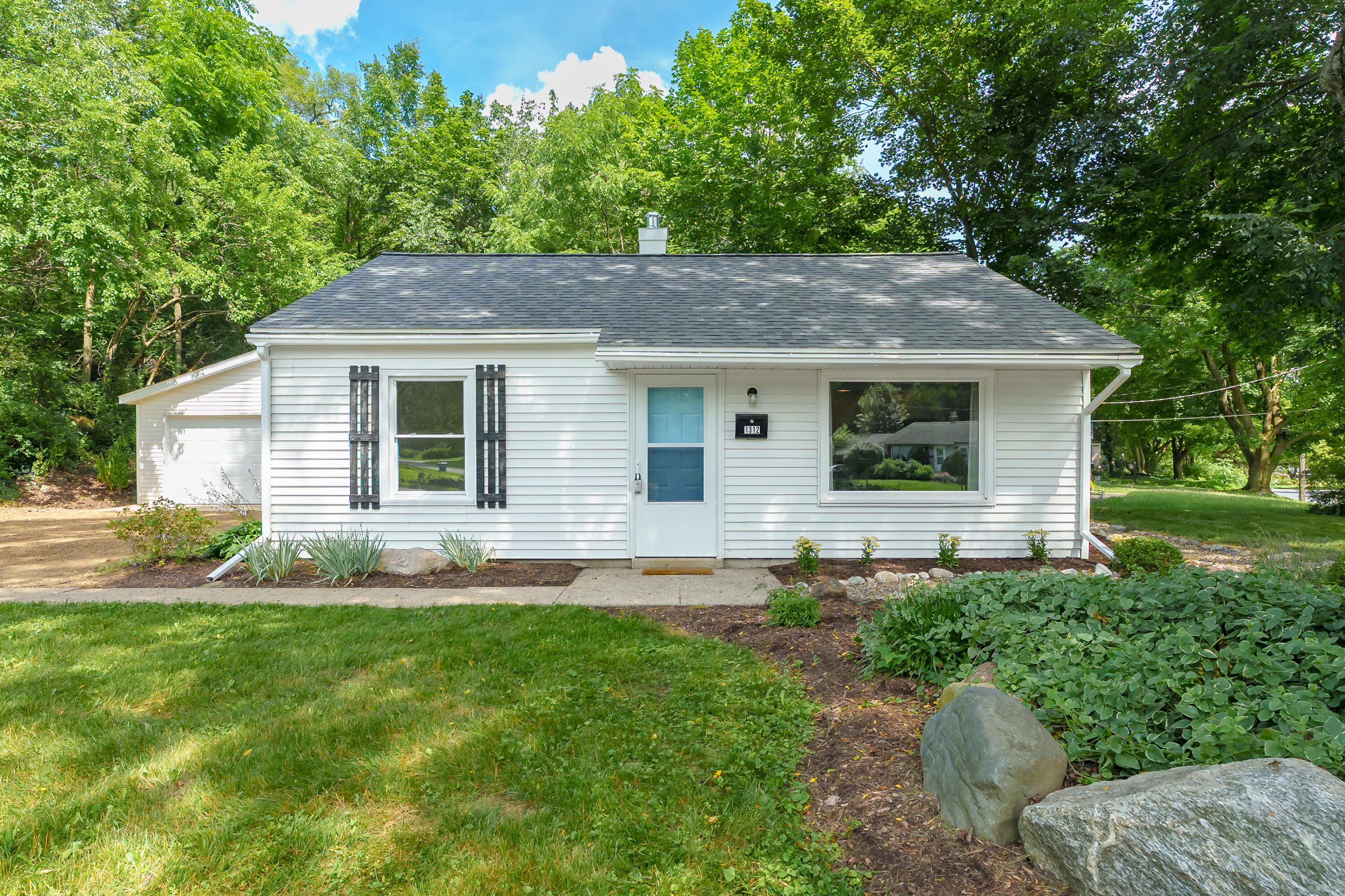 1312 Climax Avenue Kalamazoo MI 49006