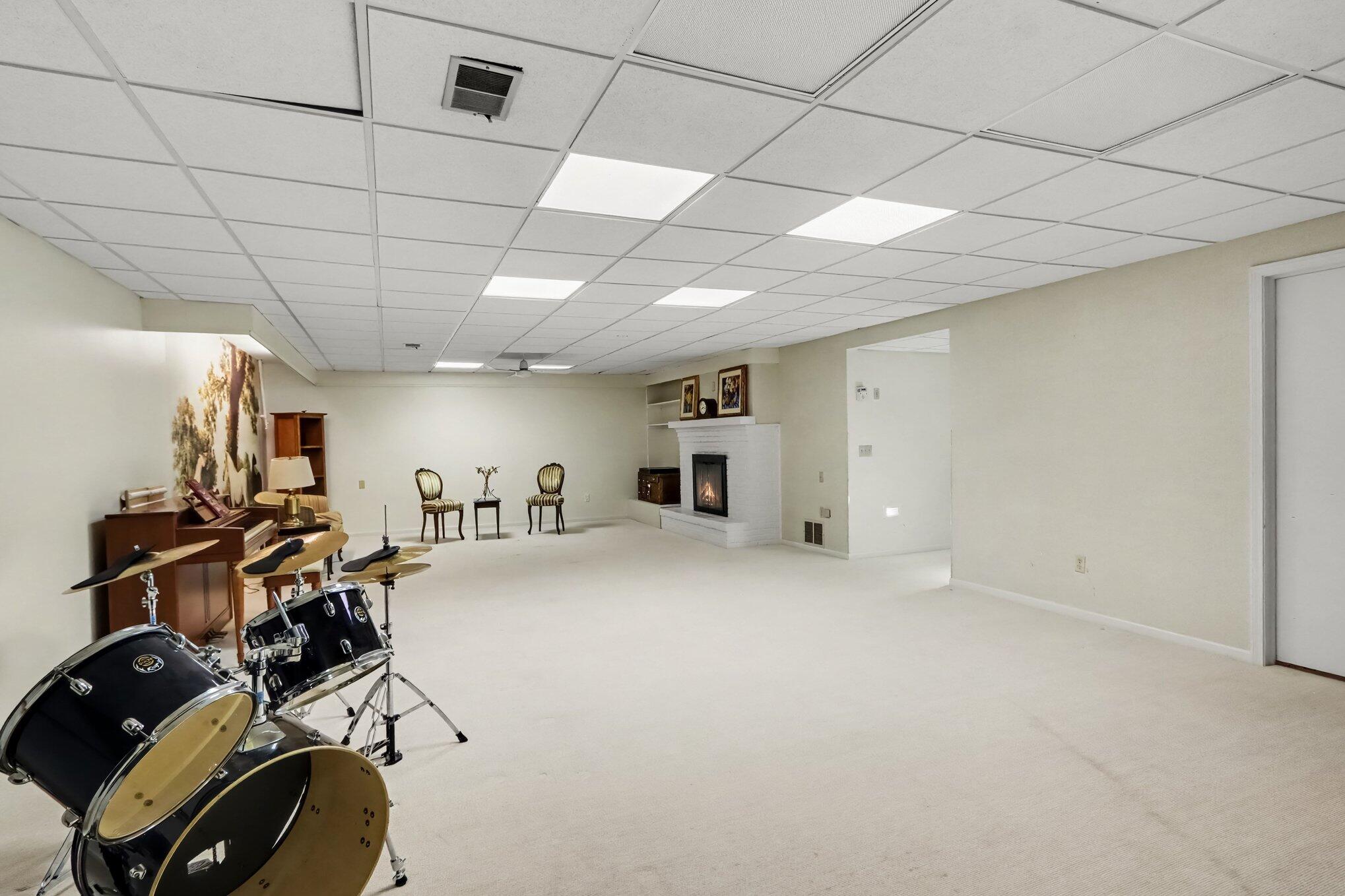 4319 Bronson Boulevard Kalamazoo MI 49008