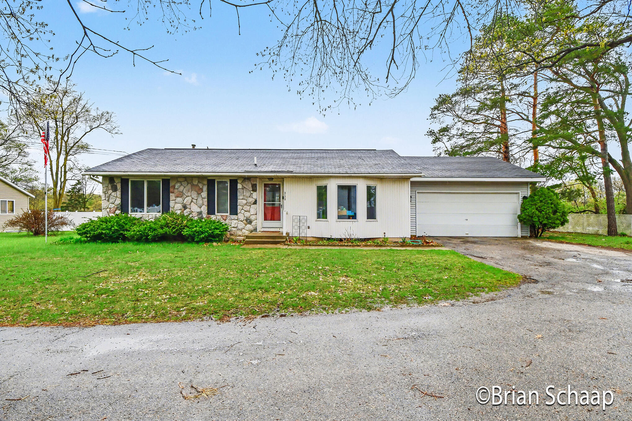 3170 Morley Avenue NE Grand Rapids MI 49505