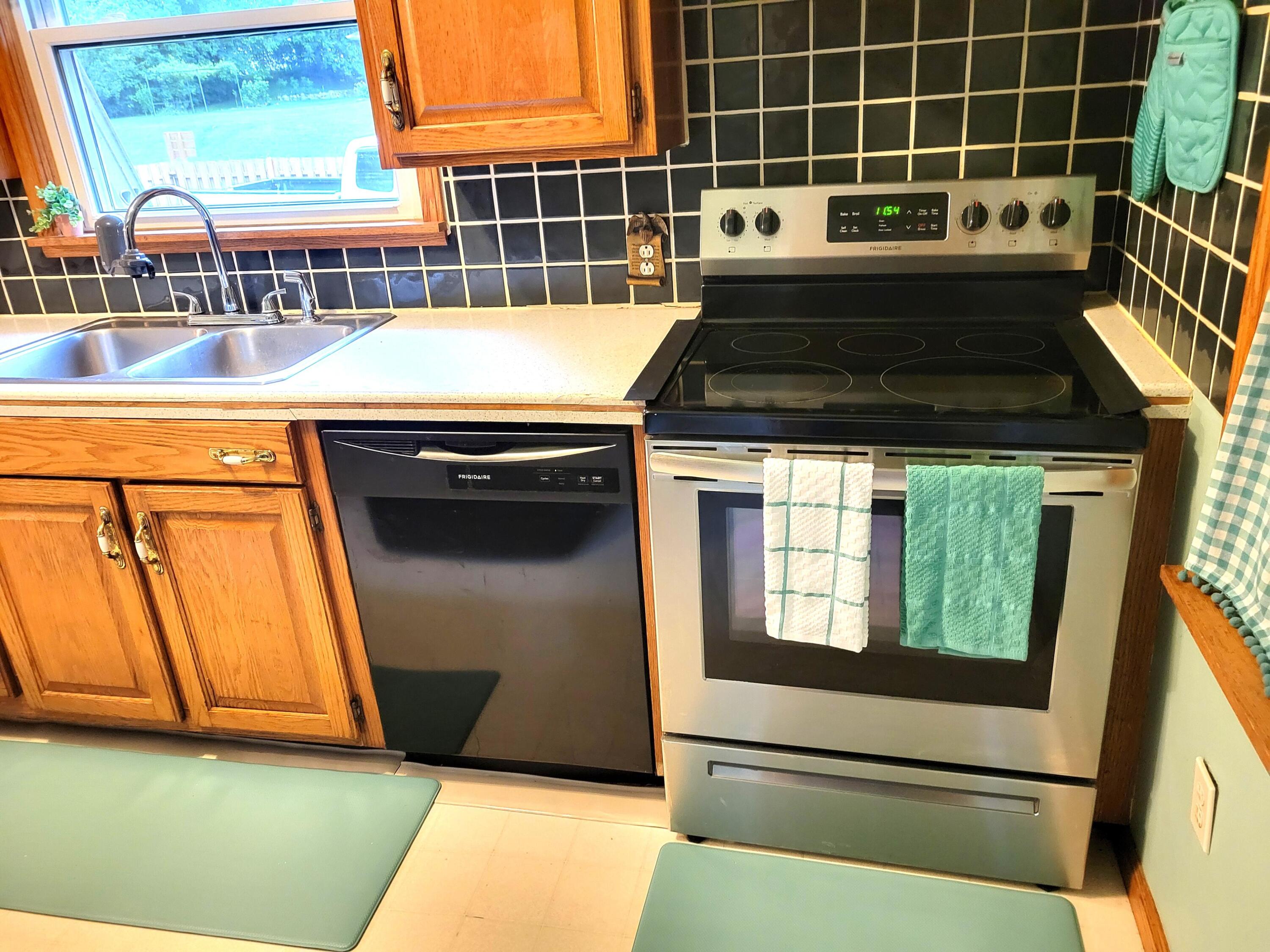 385 92nd Street SW Byron Center MI 49315