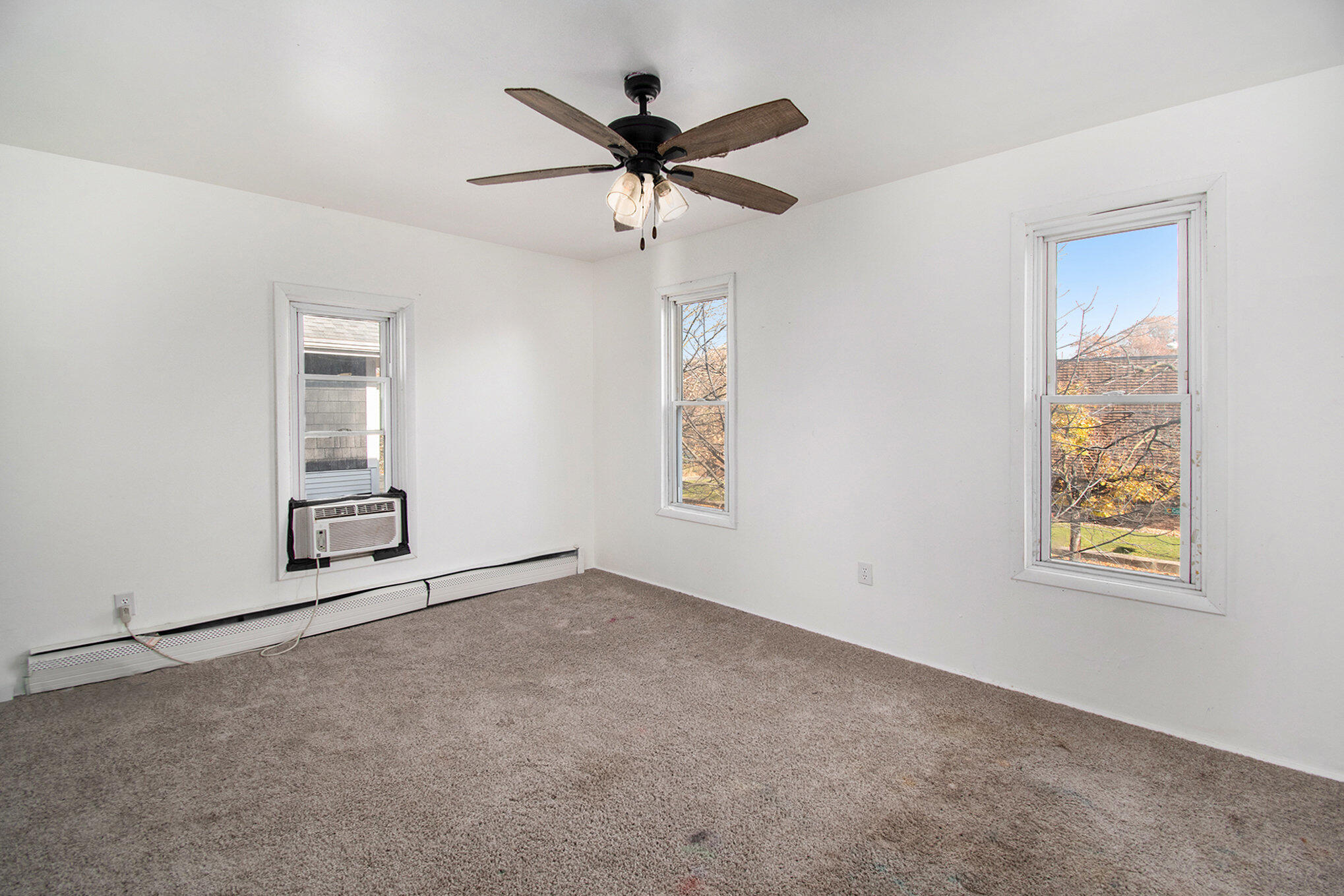 1559 Coit Avenue NE Grand Rapids MI 49505