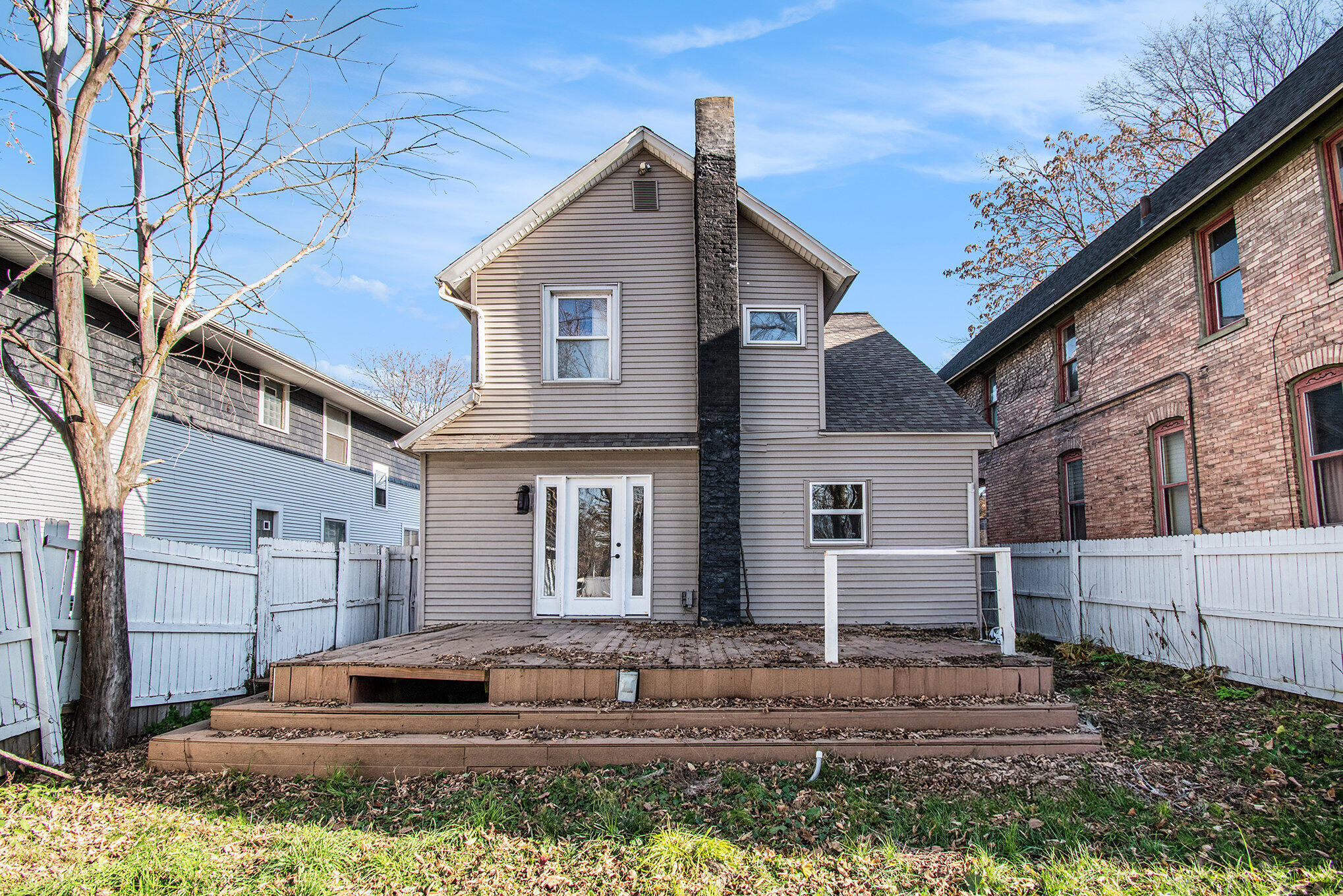 1559 Coit Avenue NE Grand Rapids MI 49505