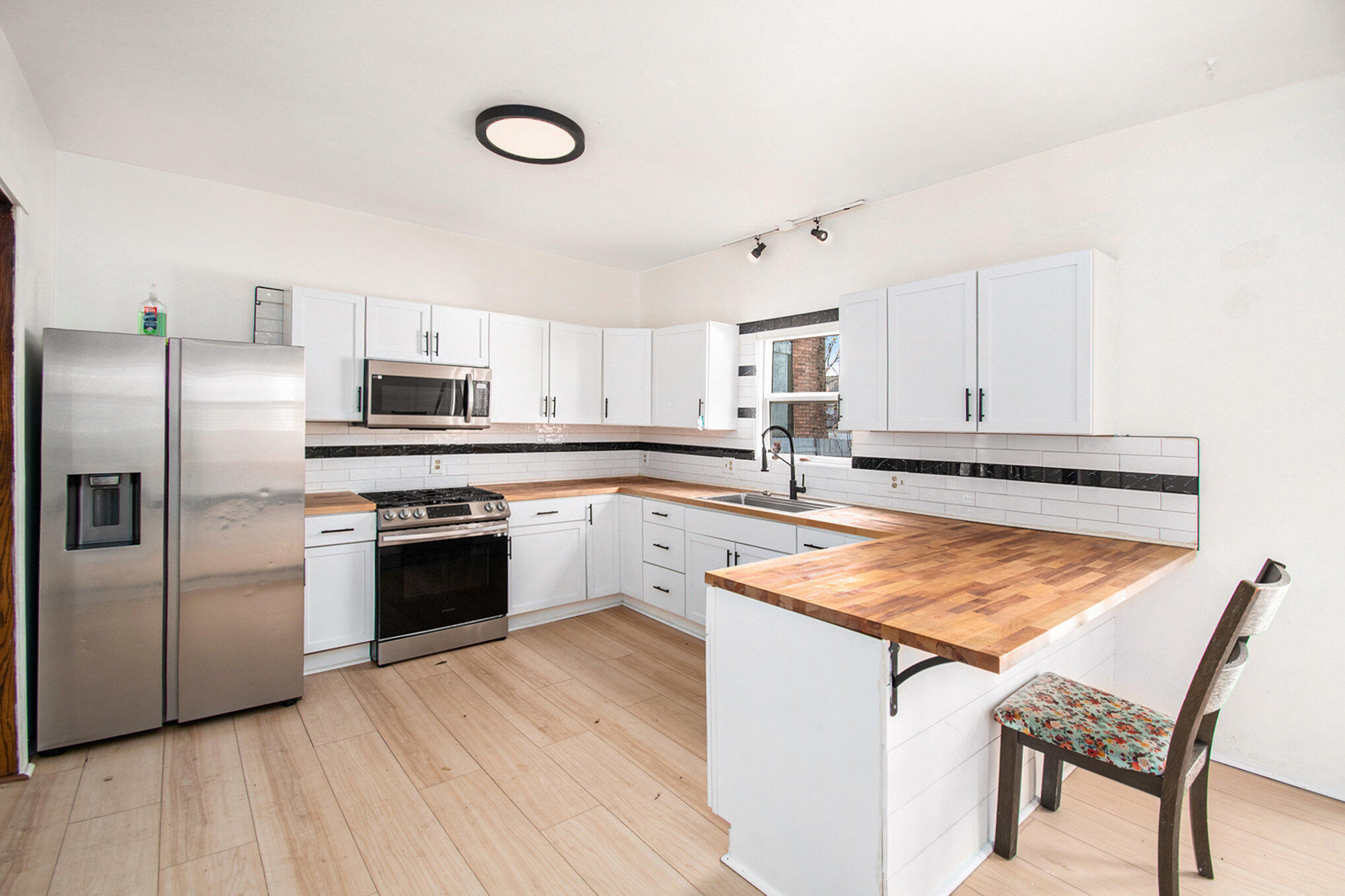 1559 Coit Avenue NE Grand Rapids MI 49505