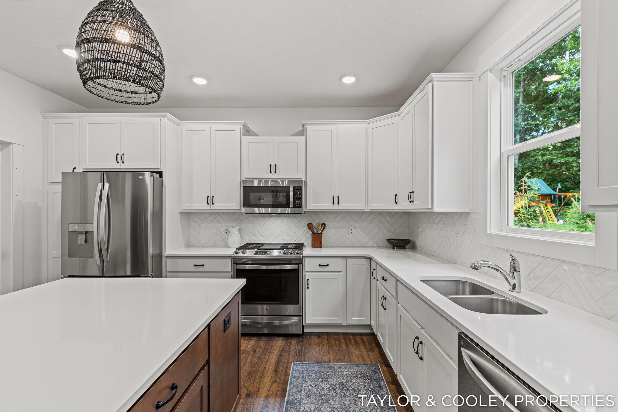 8129 Honeysuckle Hill Court SE Grand Rapids MI 49512