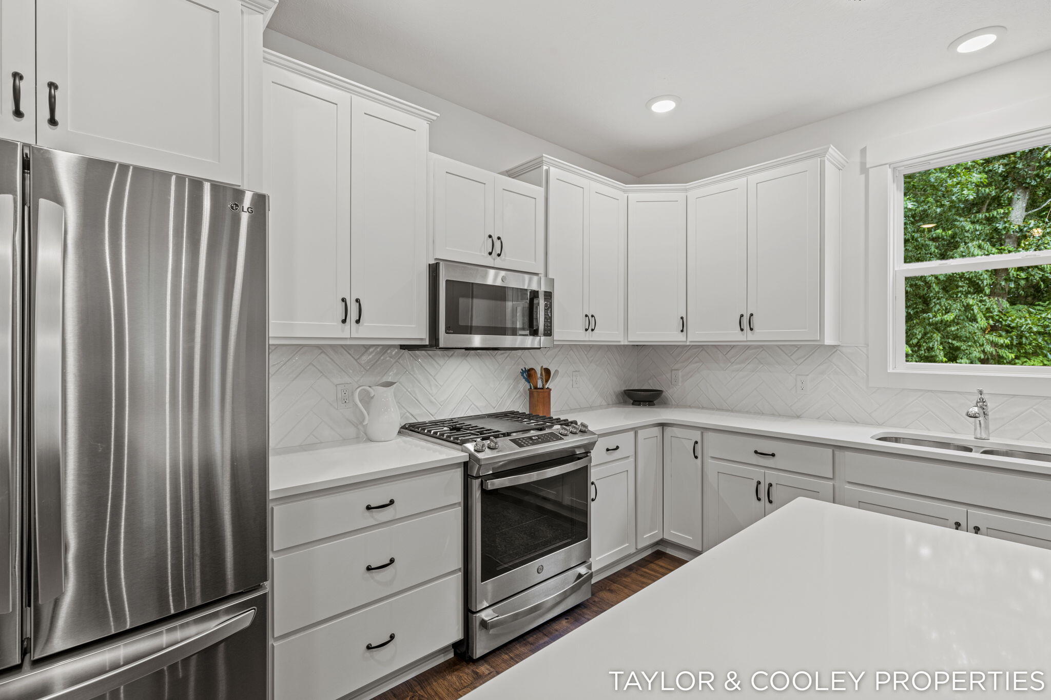 8129 Honeysuckle Hill Court SE Grand Rapids MI 49512
