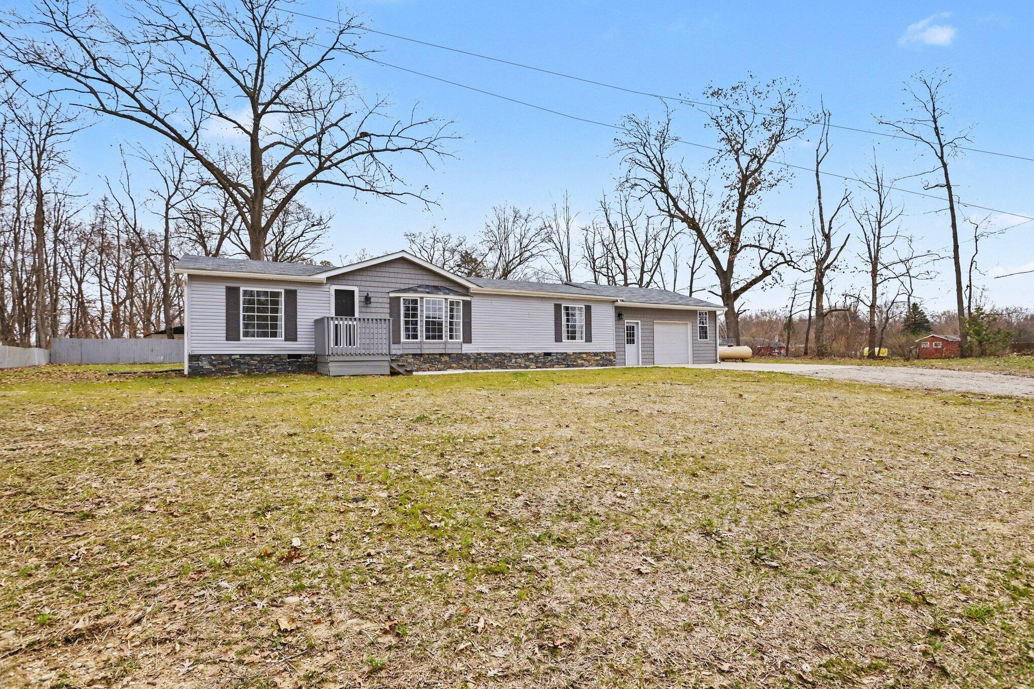 67429 N Shore Drive Edwardsburg MI 49112