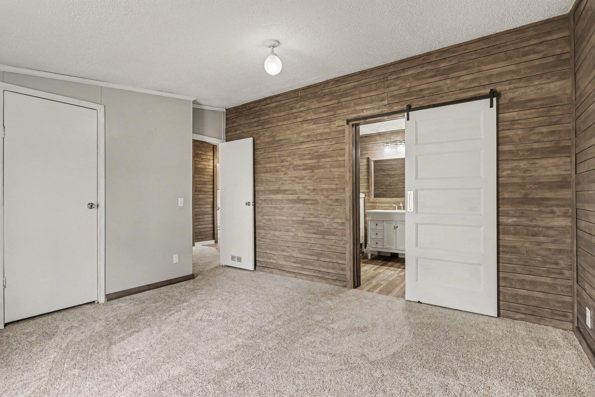 67429 N Shore Drive Edwardsburg MI 49112