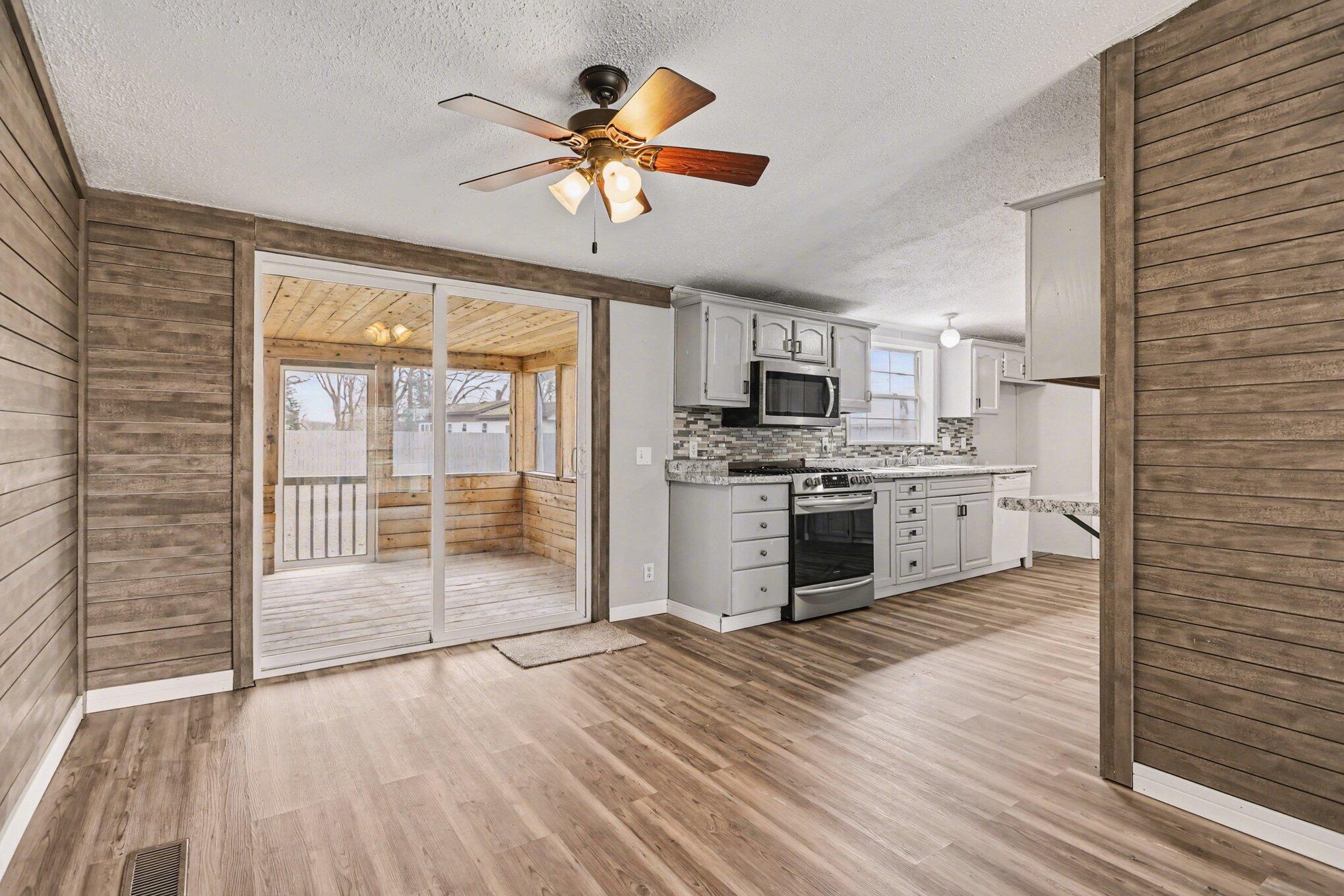 67429 N Shore Drive Edwardsburg MI 49112