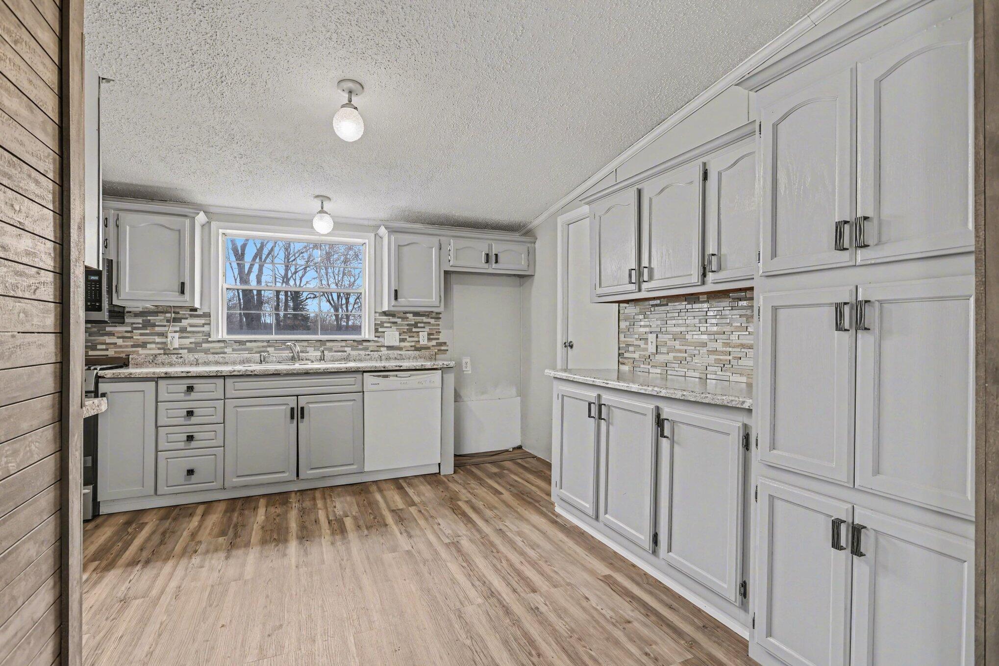 67429 N Shore Drive Edwardsburg MI 49112