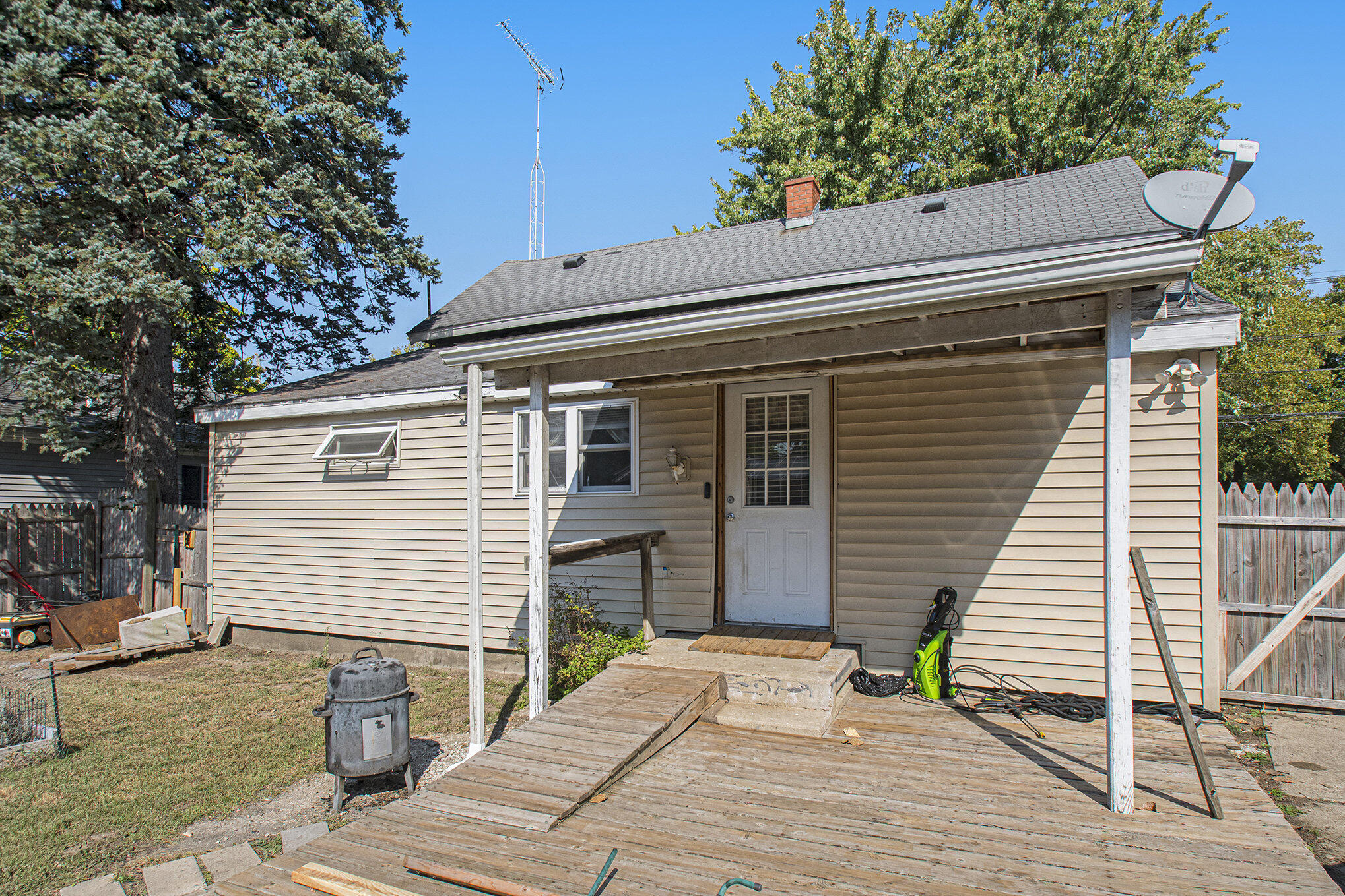 1408 Silverbrook Avenue Niles MI 49120