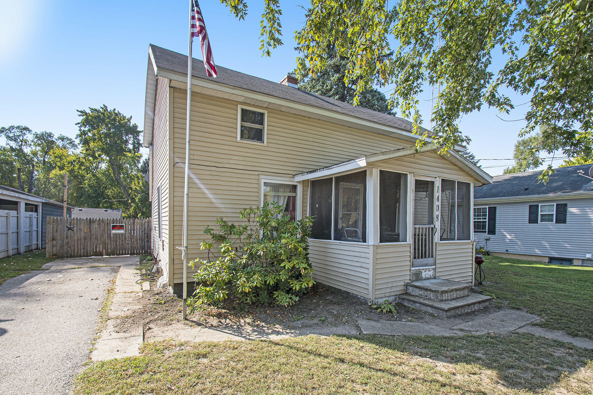 1408 Silverbrook Avenue Niles MI 49120