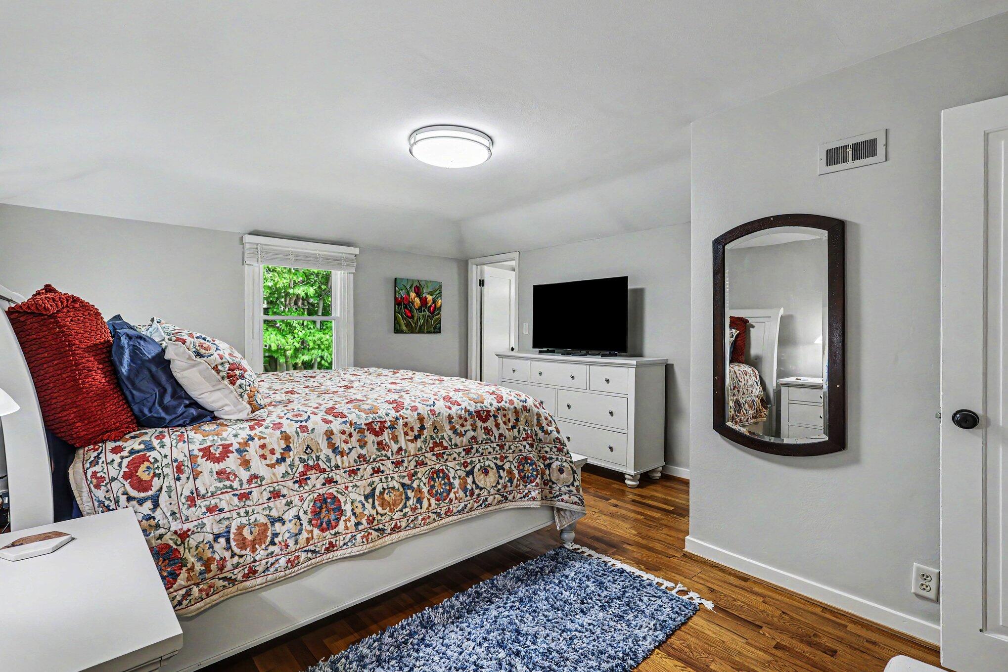 567 Central Avenue Holland MI 49423