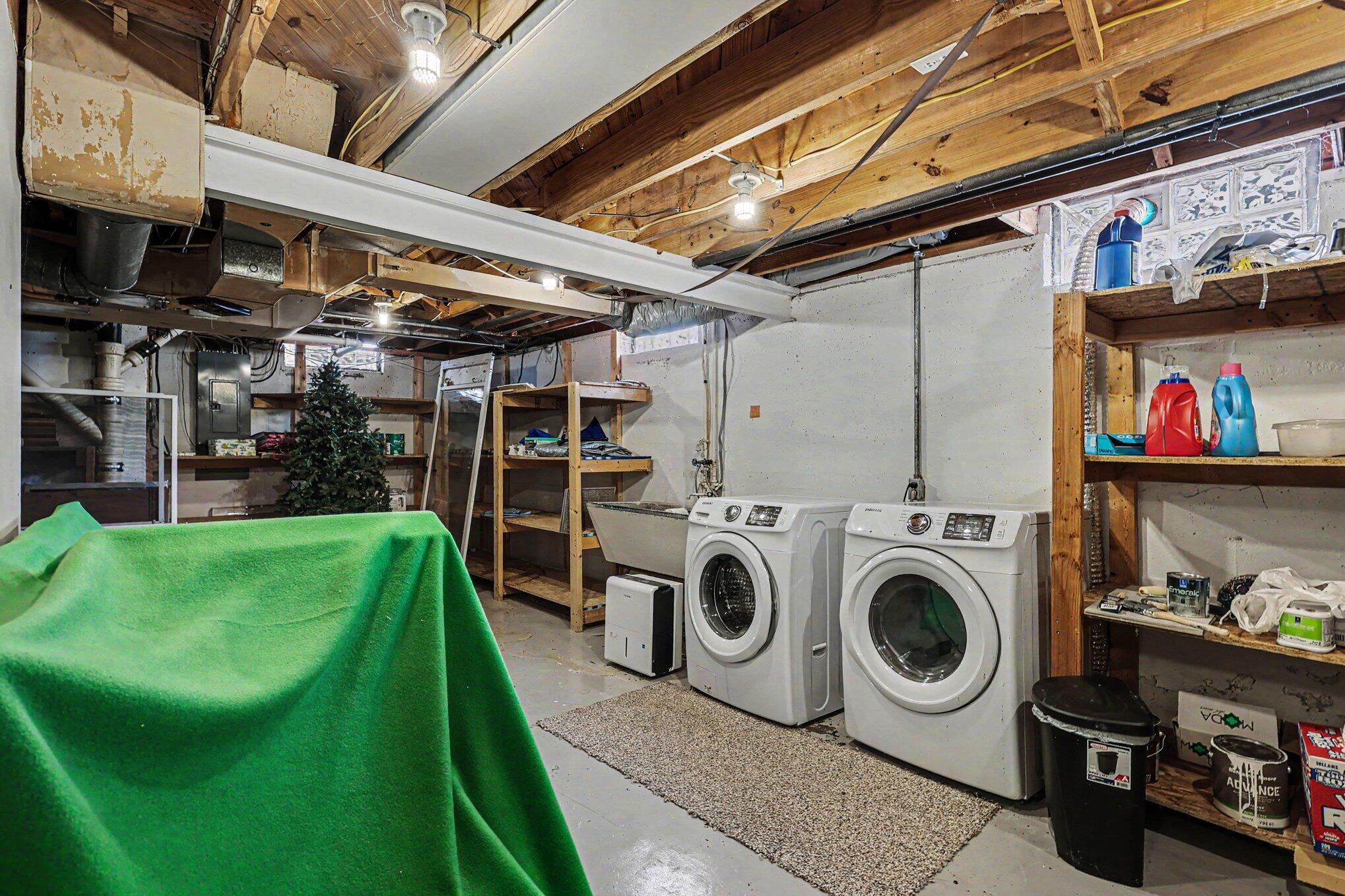 567 Central Avenue Holland MI 49423