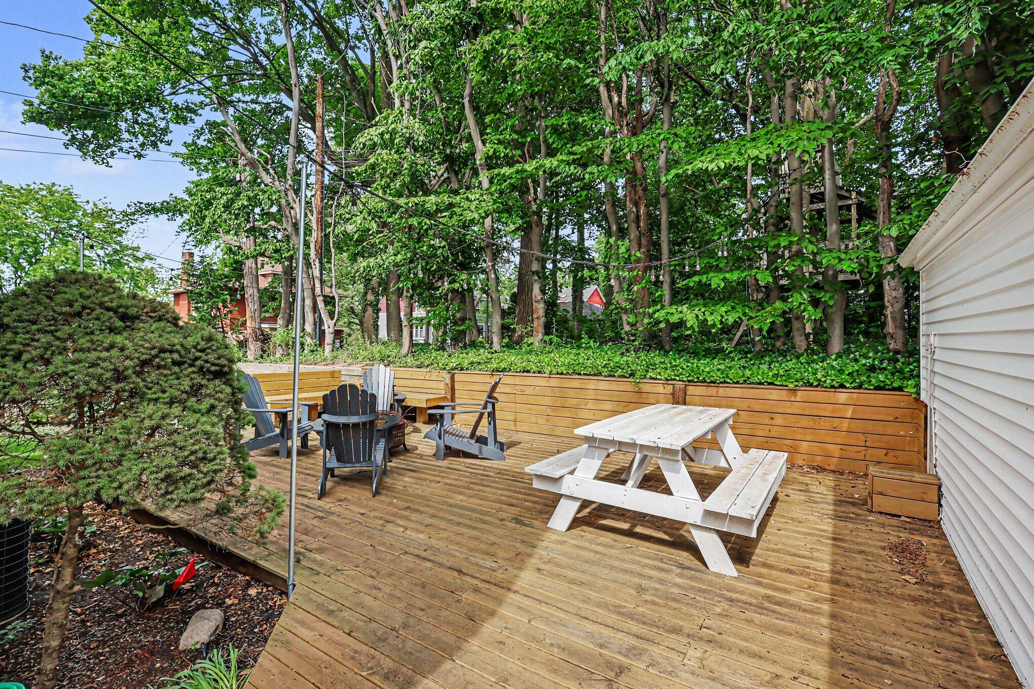 567 Central Avenue Holland MI 49423