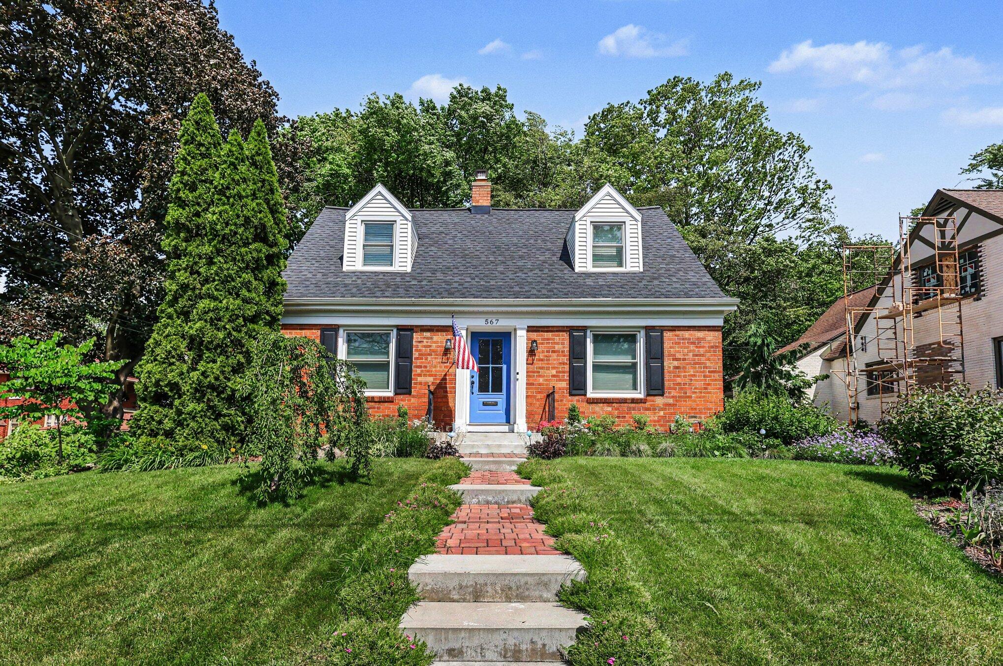 567 Central Avenue Holland MI 49423