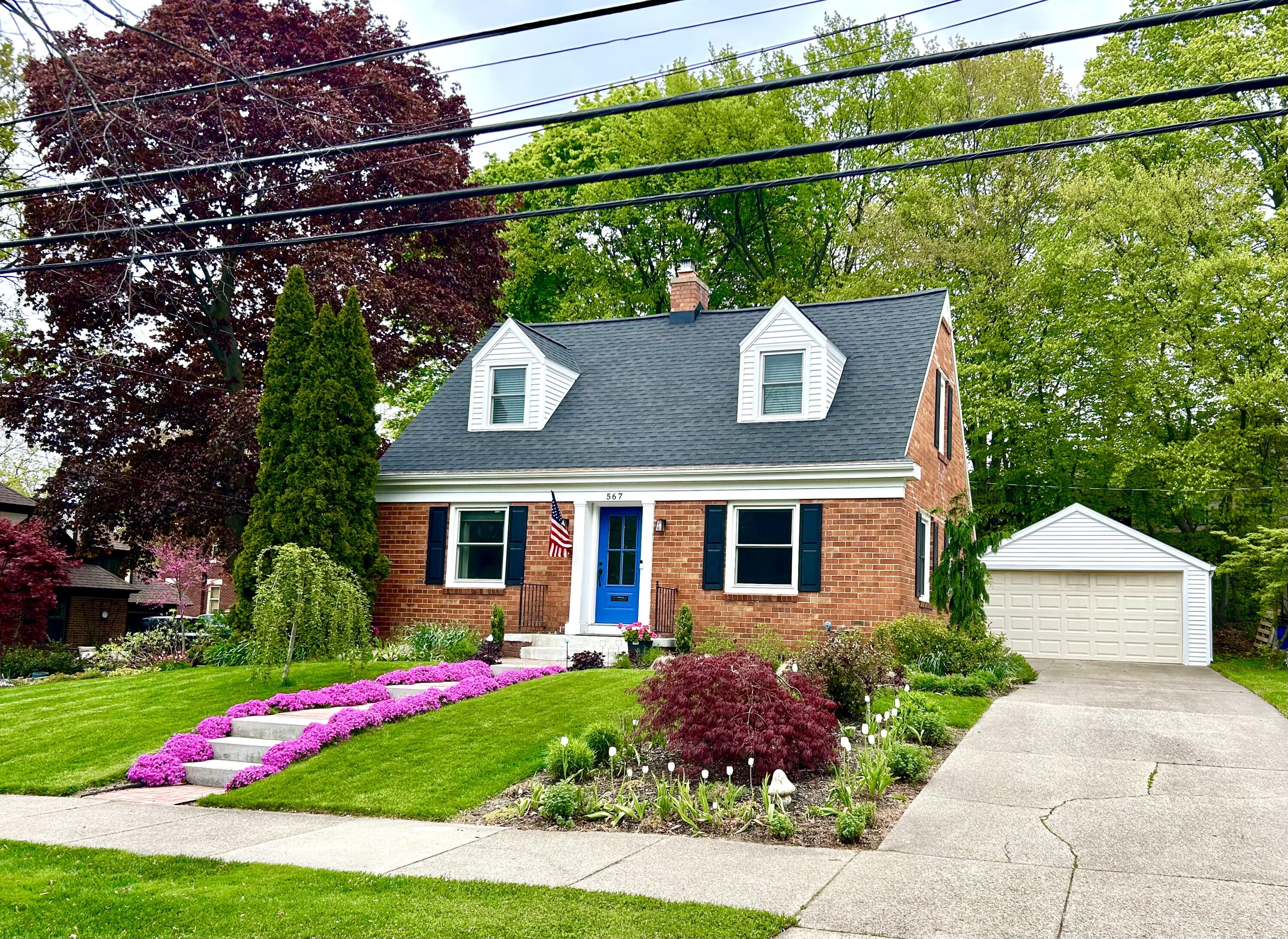 567 Central Avenue Holland MI 49423