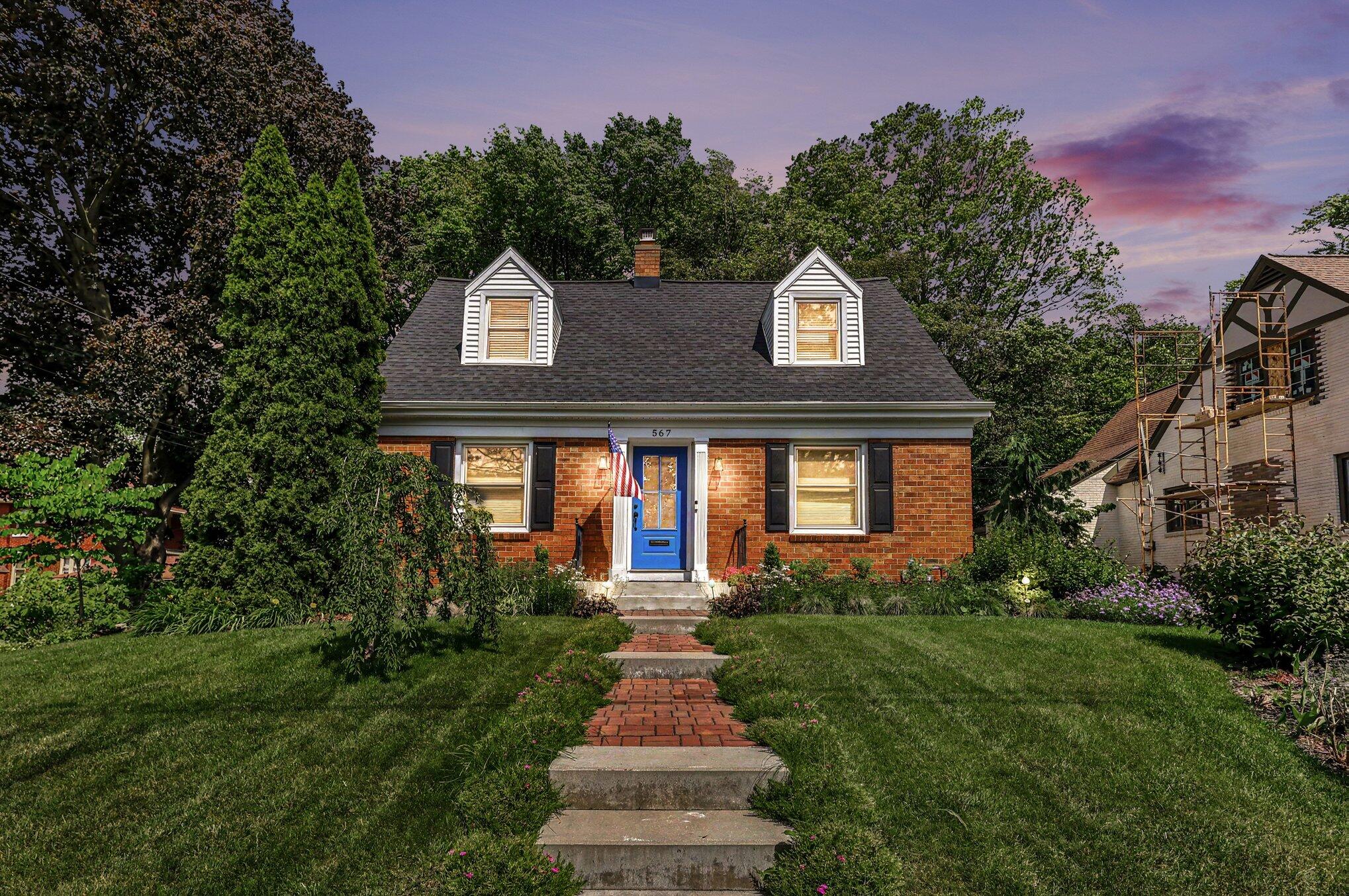 567 Central Avenue Holland MI 49423