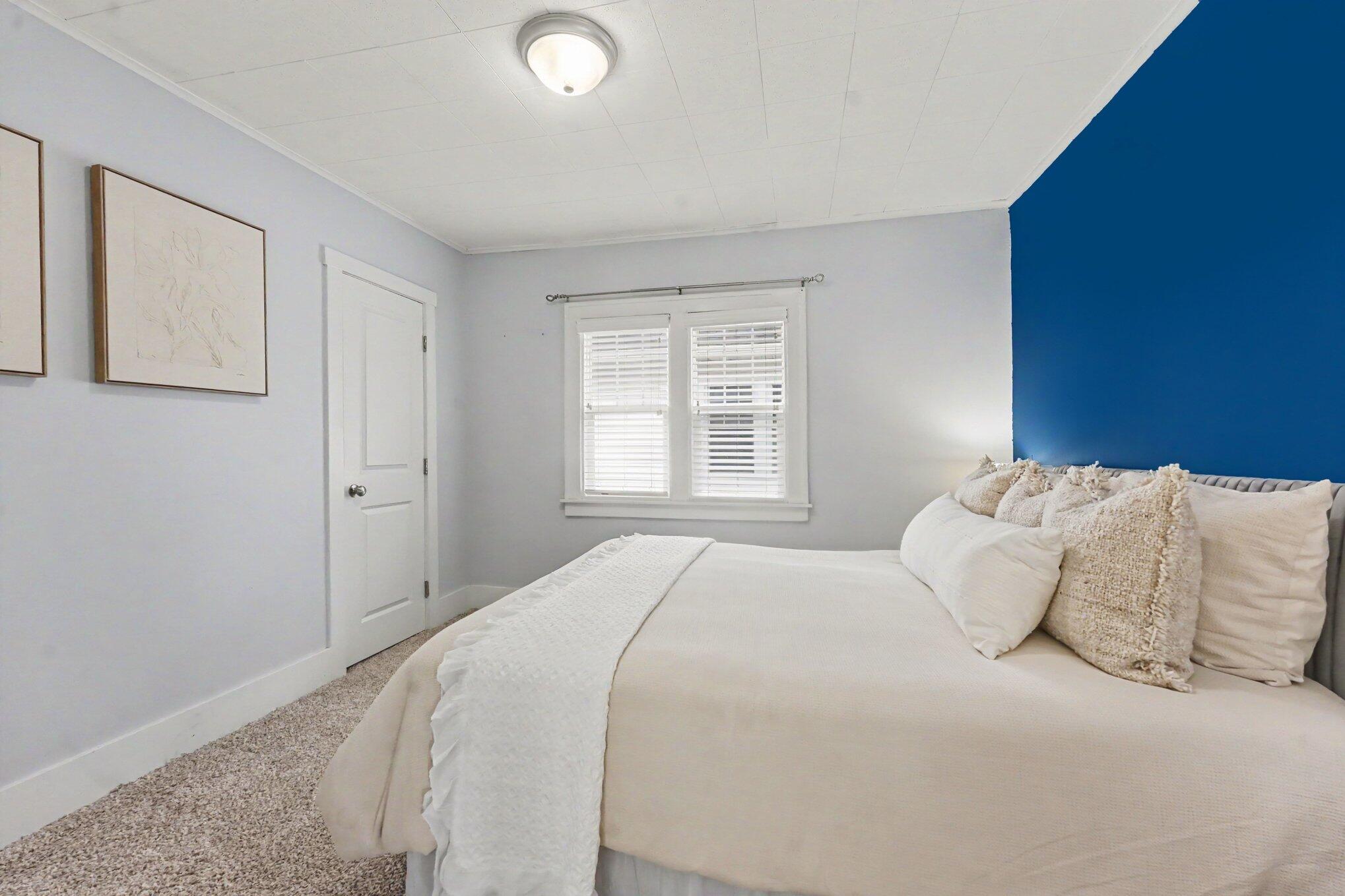 735 Eleanor Street NE Grand Rapids MI 49505