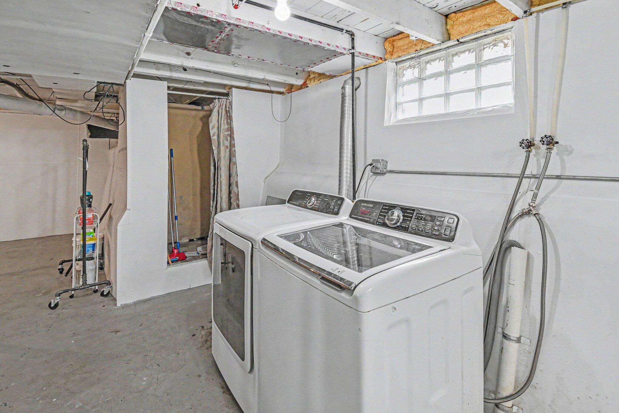 735 Eleanor Street NE Grand Rapids MI 49505
