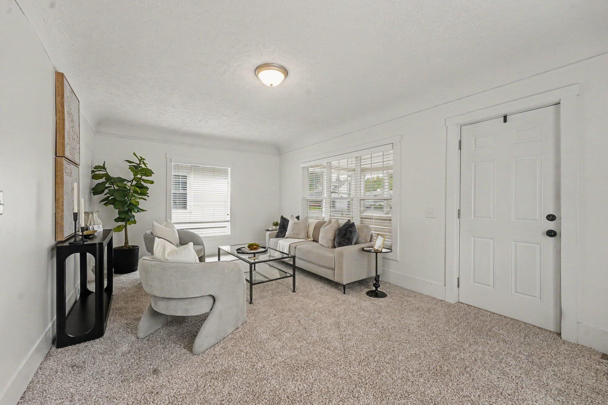 735 Eleanor Street NE Grand Rapids MI 49505