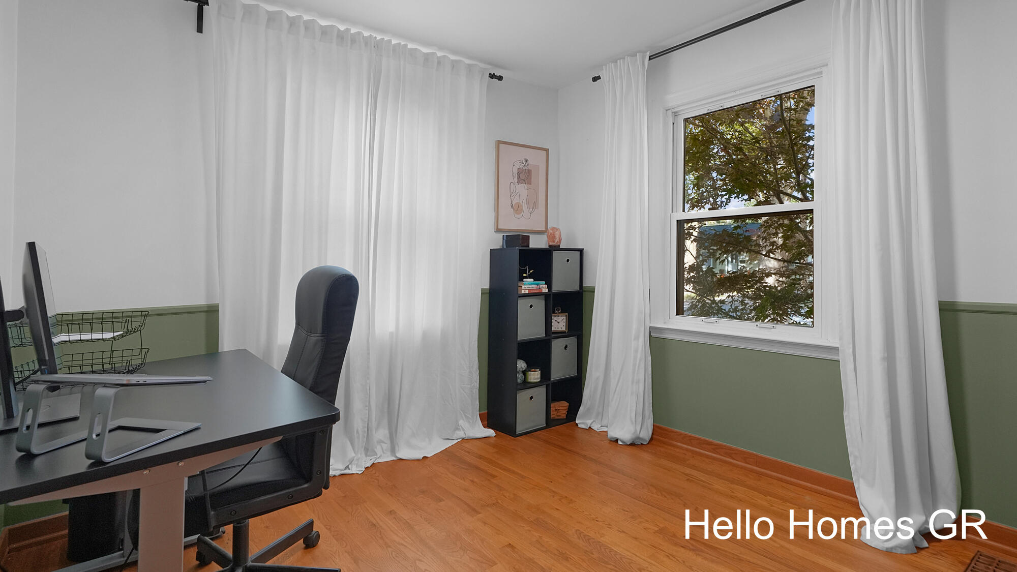130 Katherine Drive NE Grand Rapids MI 49505